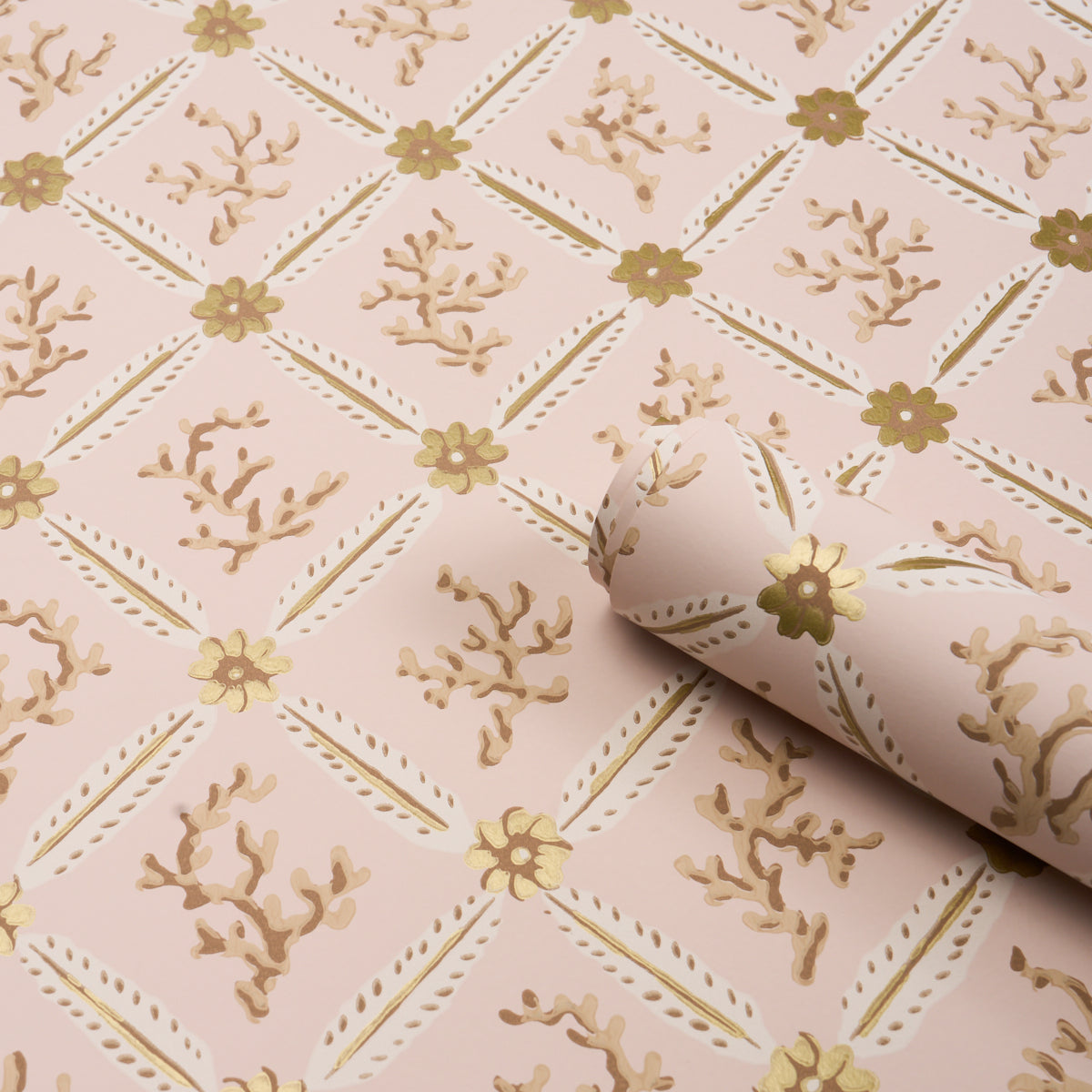 Purchase 5016642 | Corail Leaf Trellis, Blush - Schumacher Wallpaper