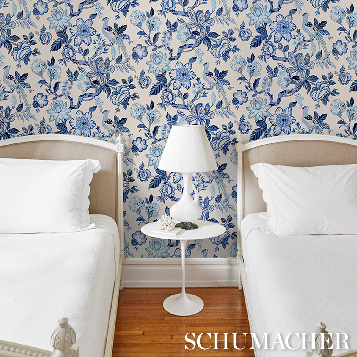 Purchase 5016660 | Huntington Gardens, Bleu Marine - Schumacher Wallpaper