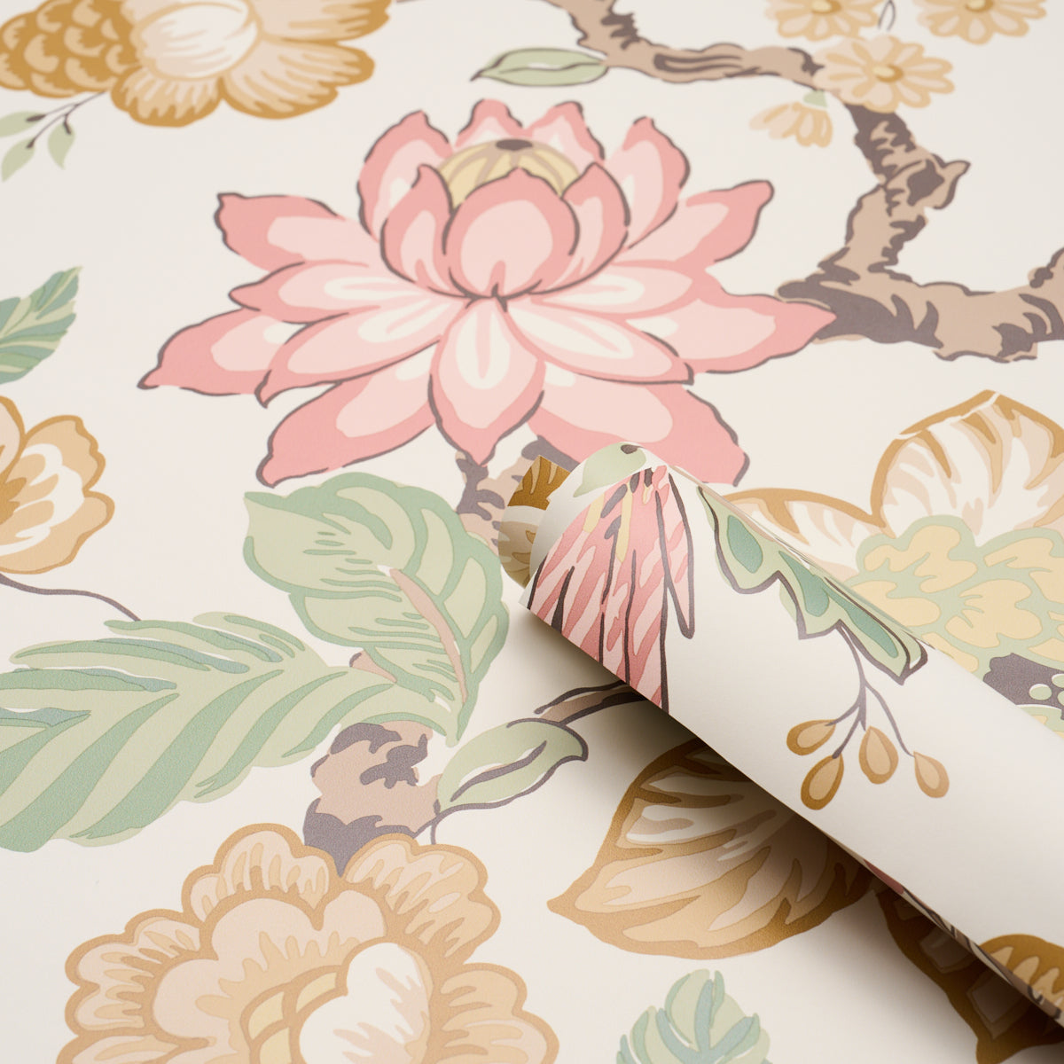 Purchase 5016661 | Huntington Gardens, Pétale - Schumacher Wallpaper