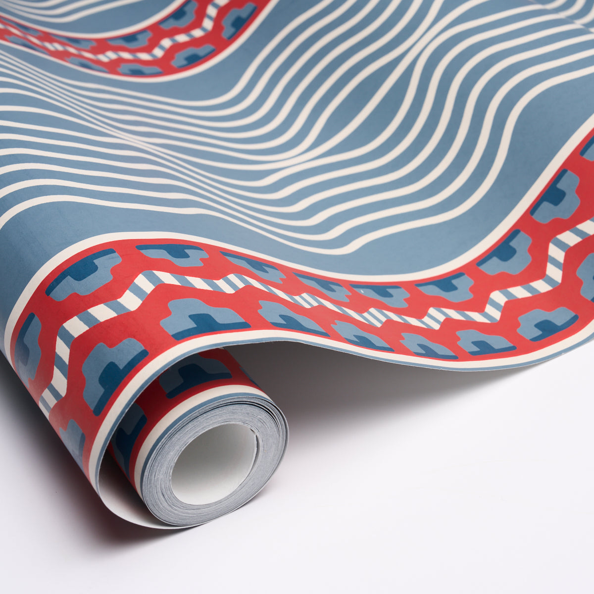 Purchase 5018300 | Crème Anglaise, French Red & Blue - Schumacher Wallpaper