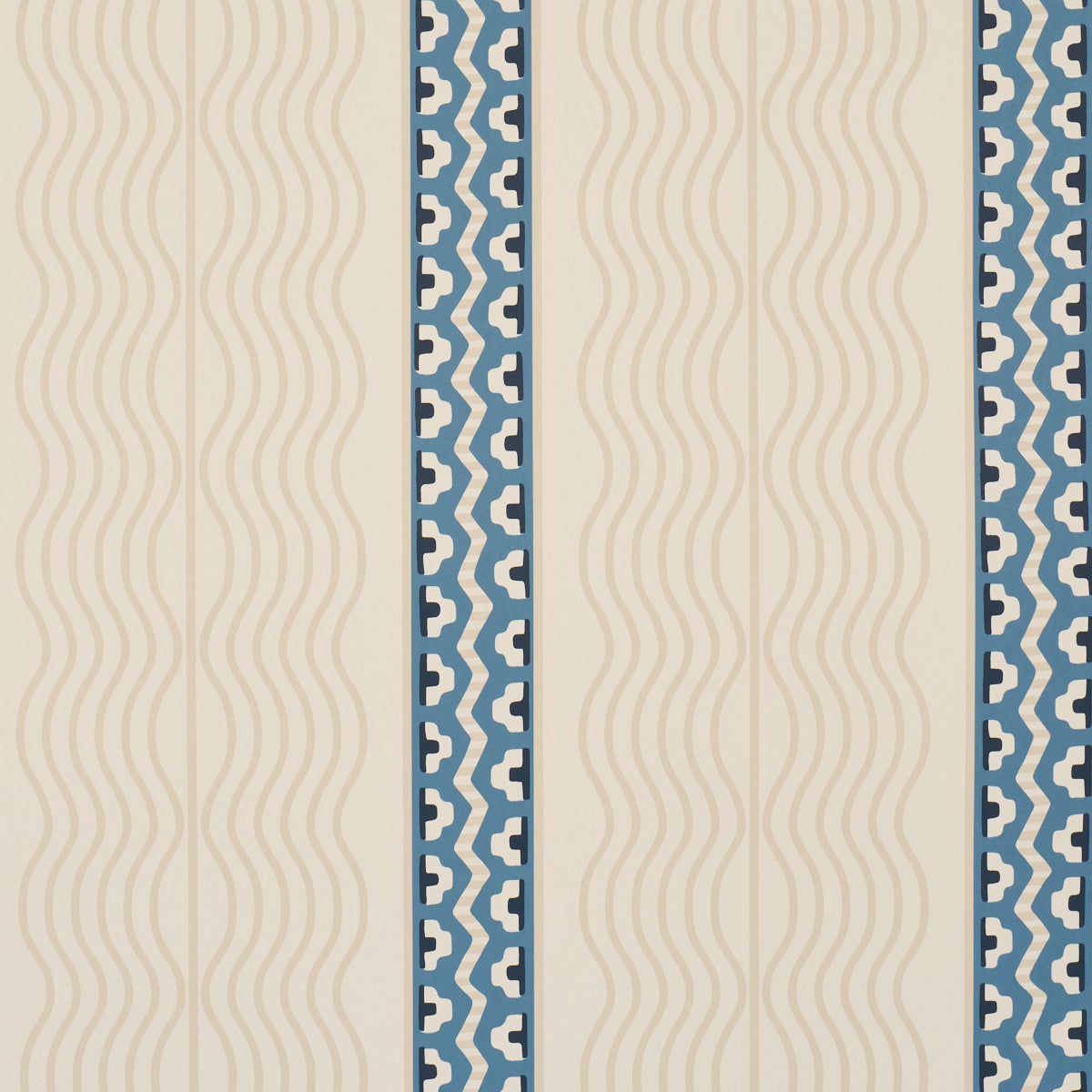 Purchase 5018302 | Crème Anglaise, English Cream/Denim Blue - Schumacher Wallpaper