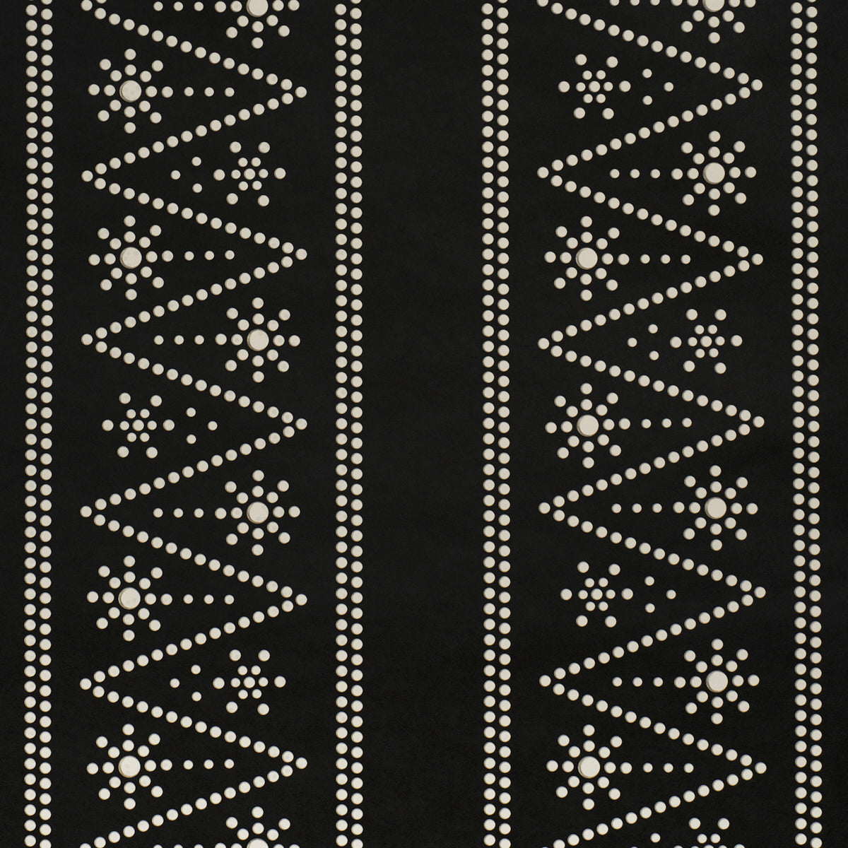 Purchase 5018373 | The Pearlies, Black - Schumacher Wallpaper
