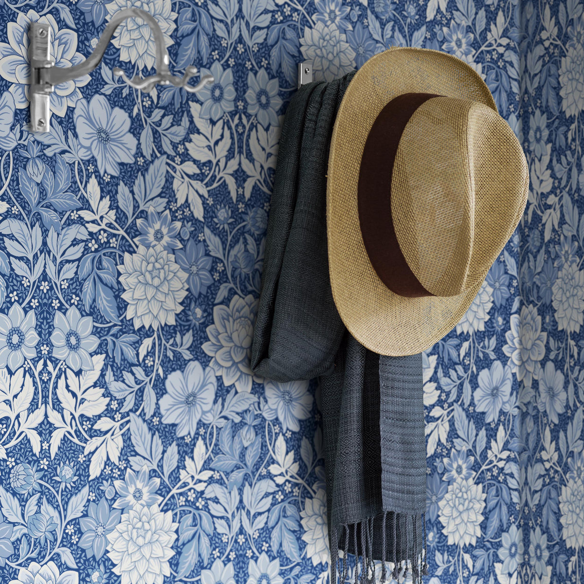 Purchase 6141 | Dahlia Garden, Blue And White - Borastapeter Wallpaper