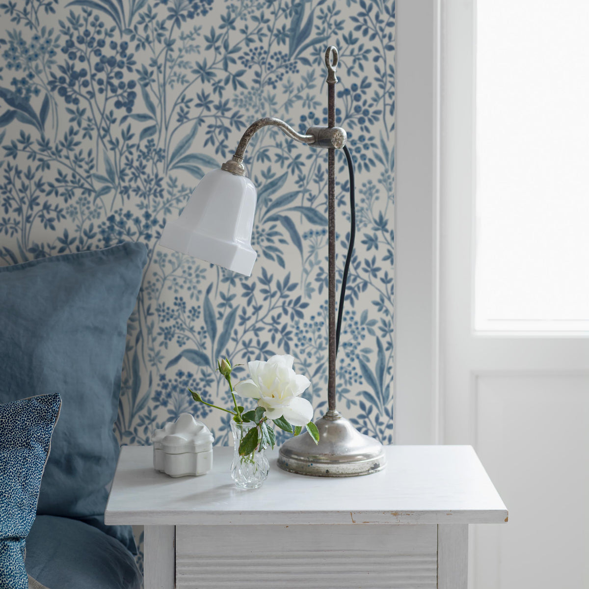 Purchase 6145 | Nocturne, Blue And White - Borastapeter Wallpaper