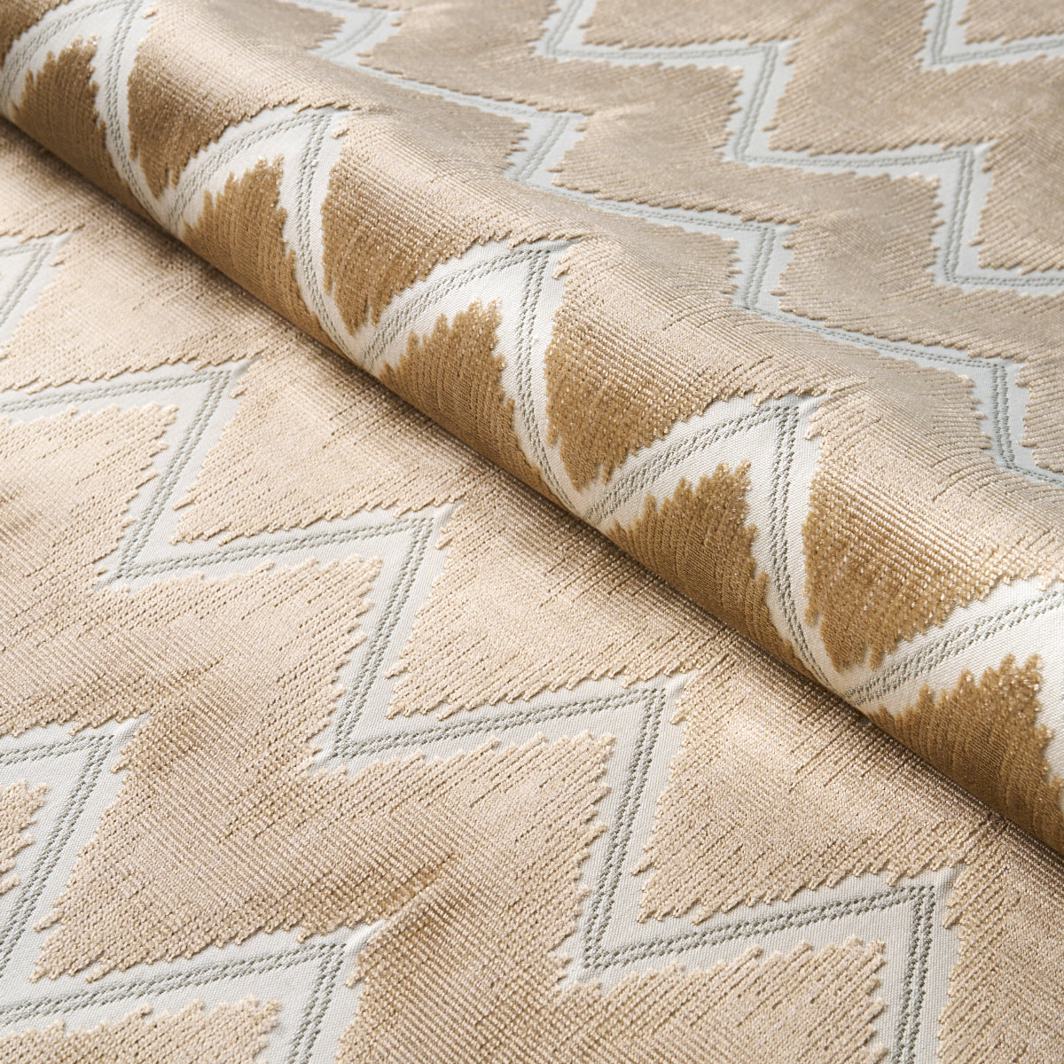 Purchase 72845 | Chevron Velvet, Gold - Schumacher Fabric