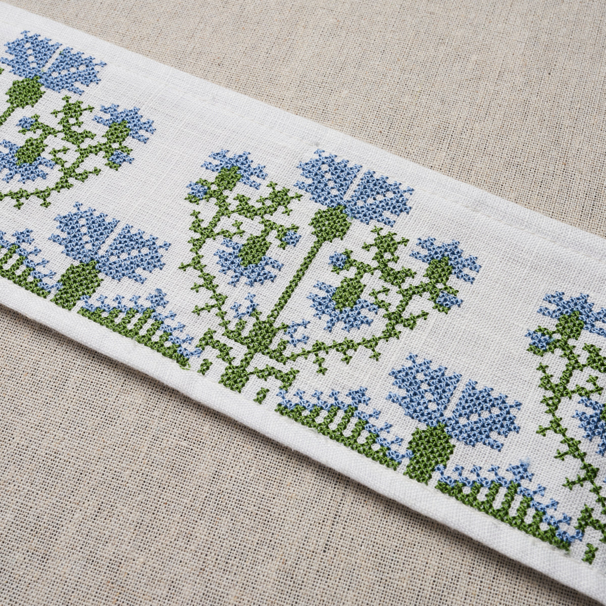 Purchase 81661 | Custis Embroidered Tape, Chesapeake - Schumacher Trim