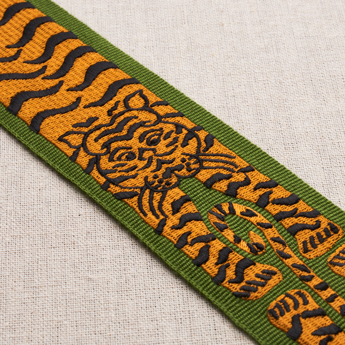 Purchase 82511 | Le Tigre Embroidered Trim, Green - Schumacher Trim