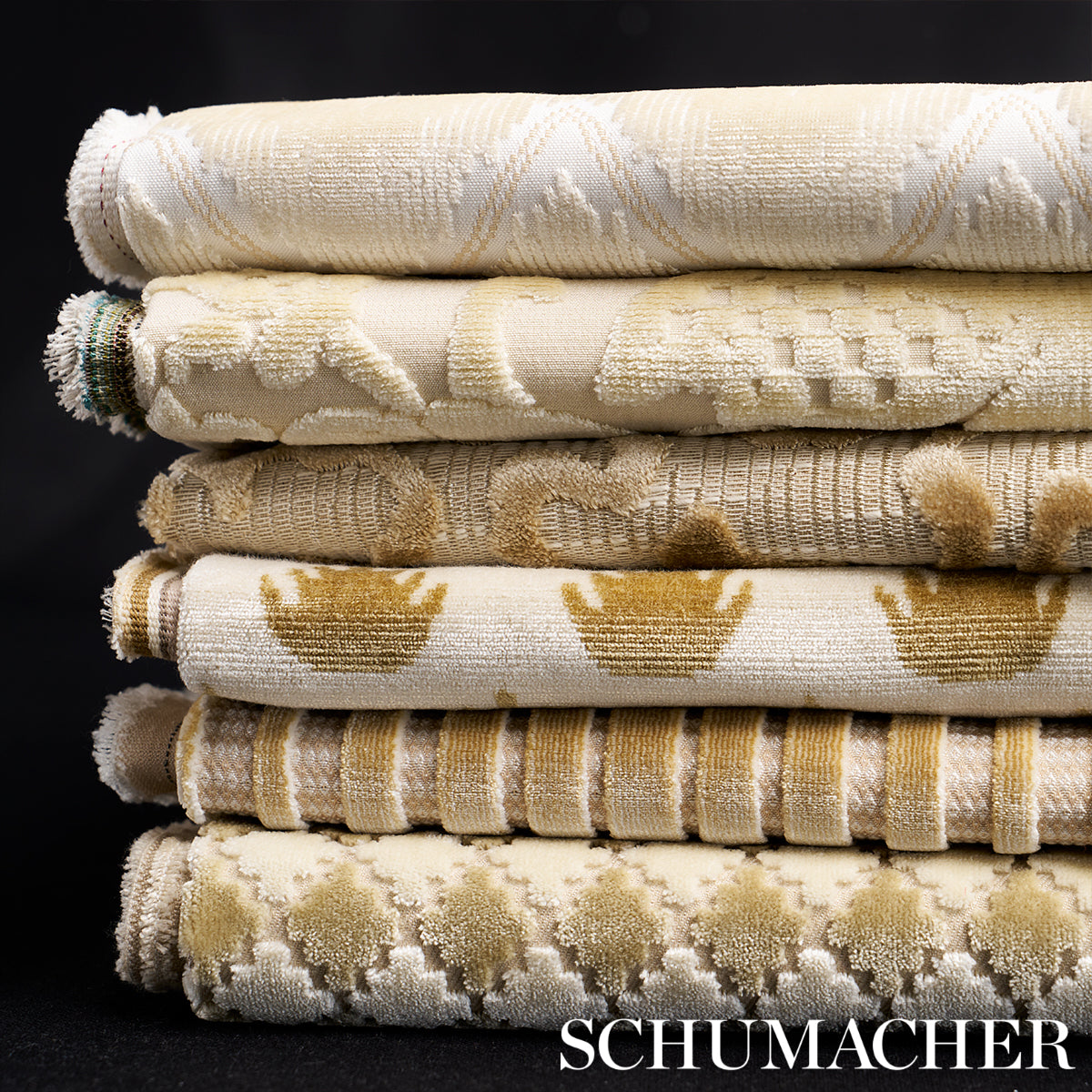Purchase 82981 | Coronation Velvet, Camel - Schumacher Fabric