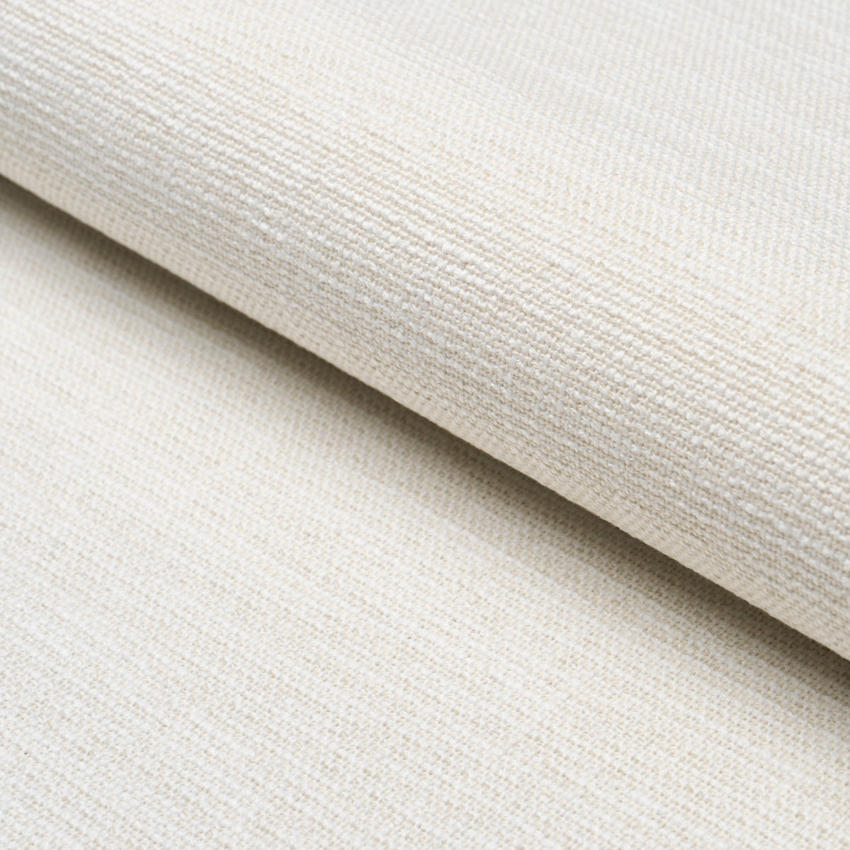 Purchase 84222 | Lily Indoor/Outdoor, White - Schumacher Fabric