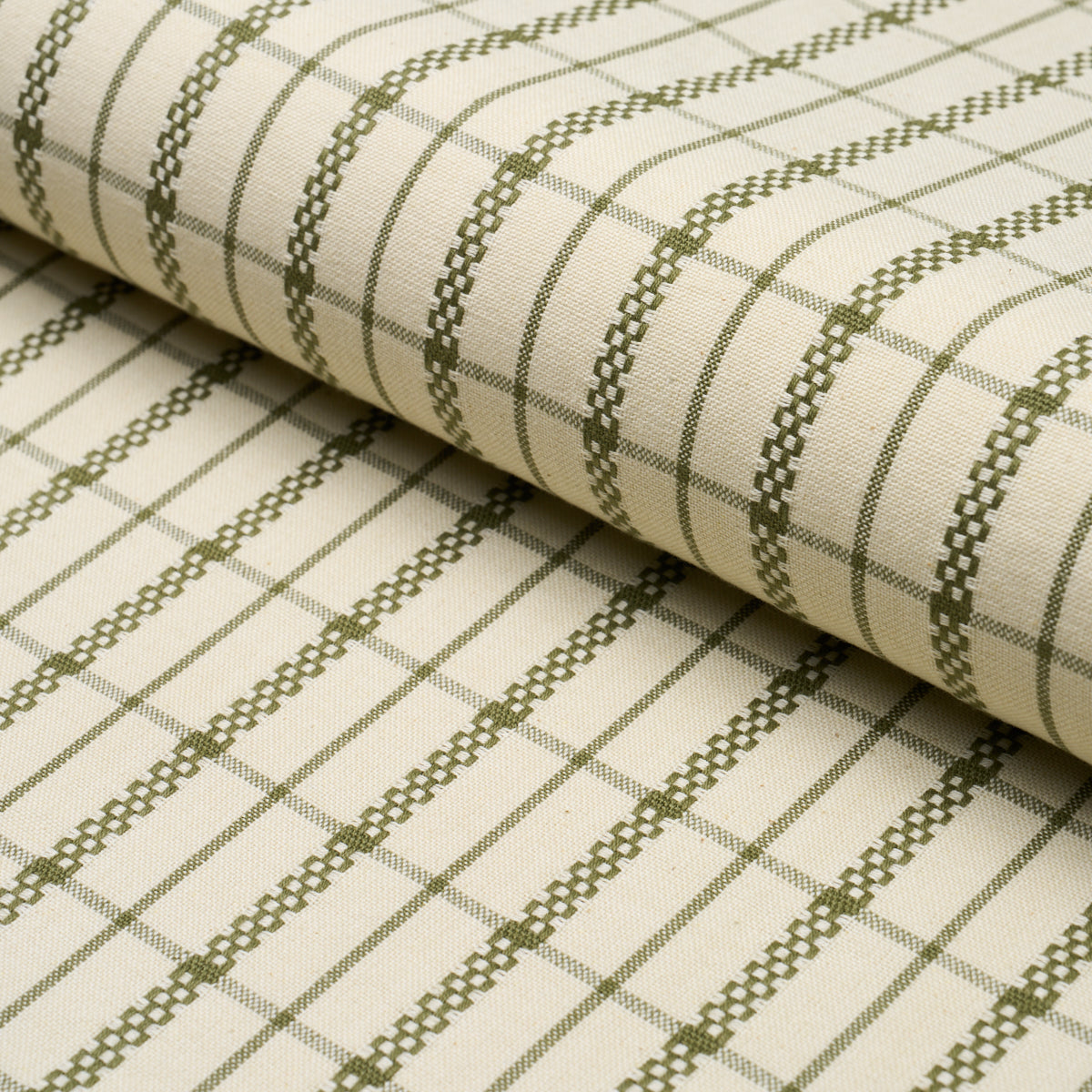 Purchase 84682 | Boyd Check, Moss - Schumacher Fabric