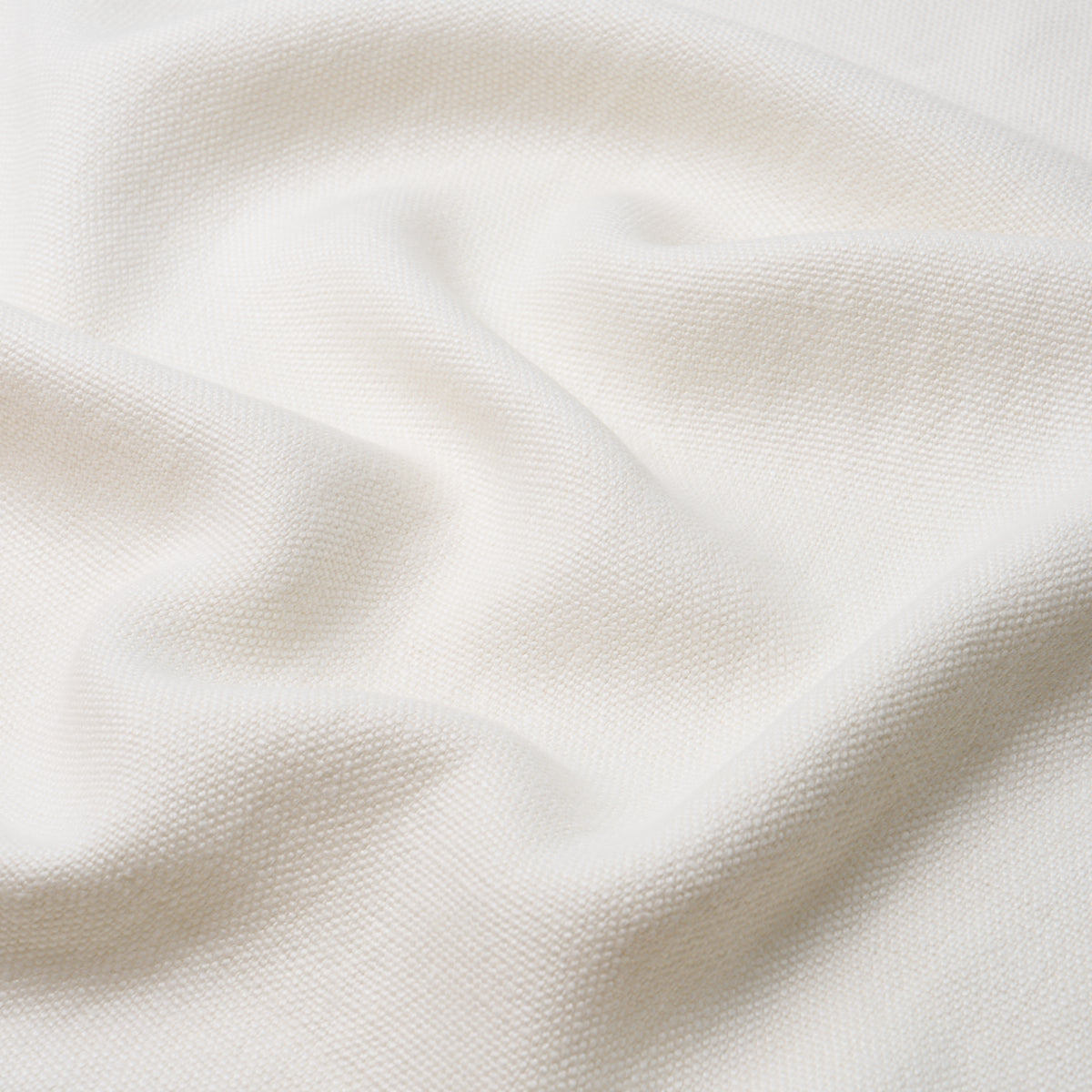 Purchase 84940 | Franc Linen, Blanc - Schumacher Fabric
