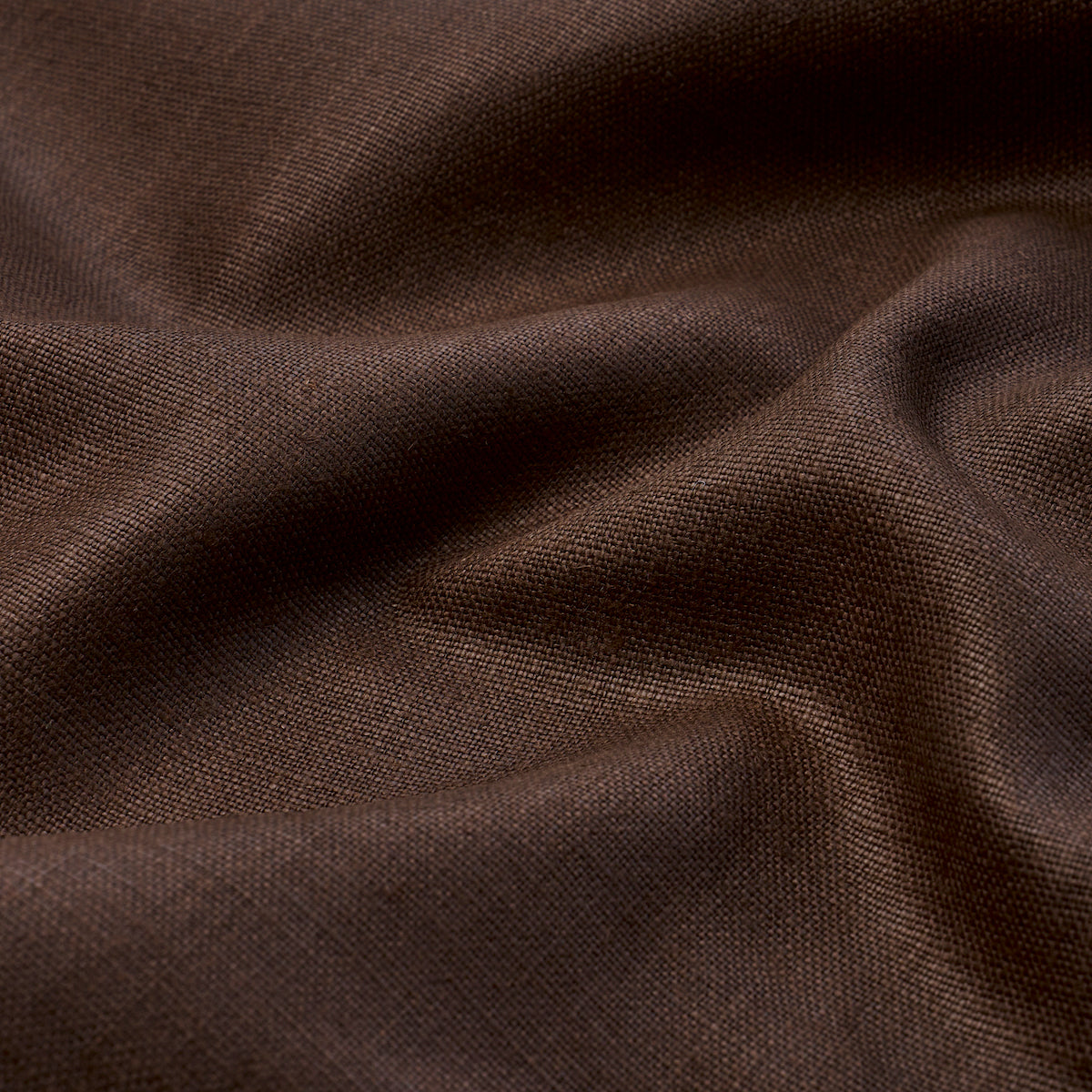 Purchase 84968 | Leo Glazed Linen, Chocolate - Schumacher Fabric