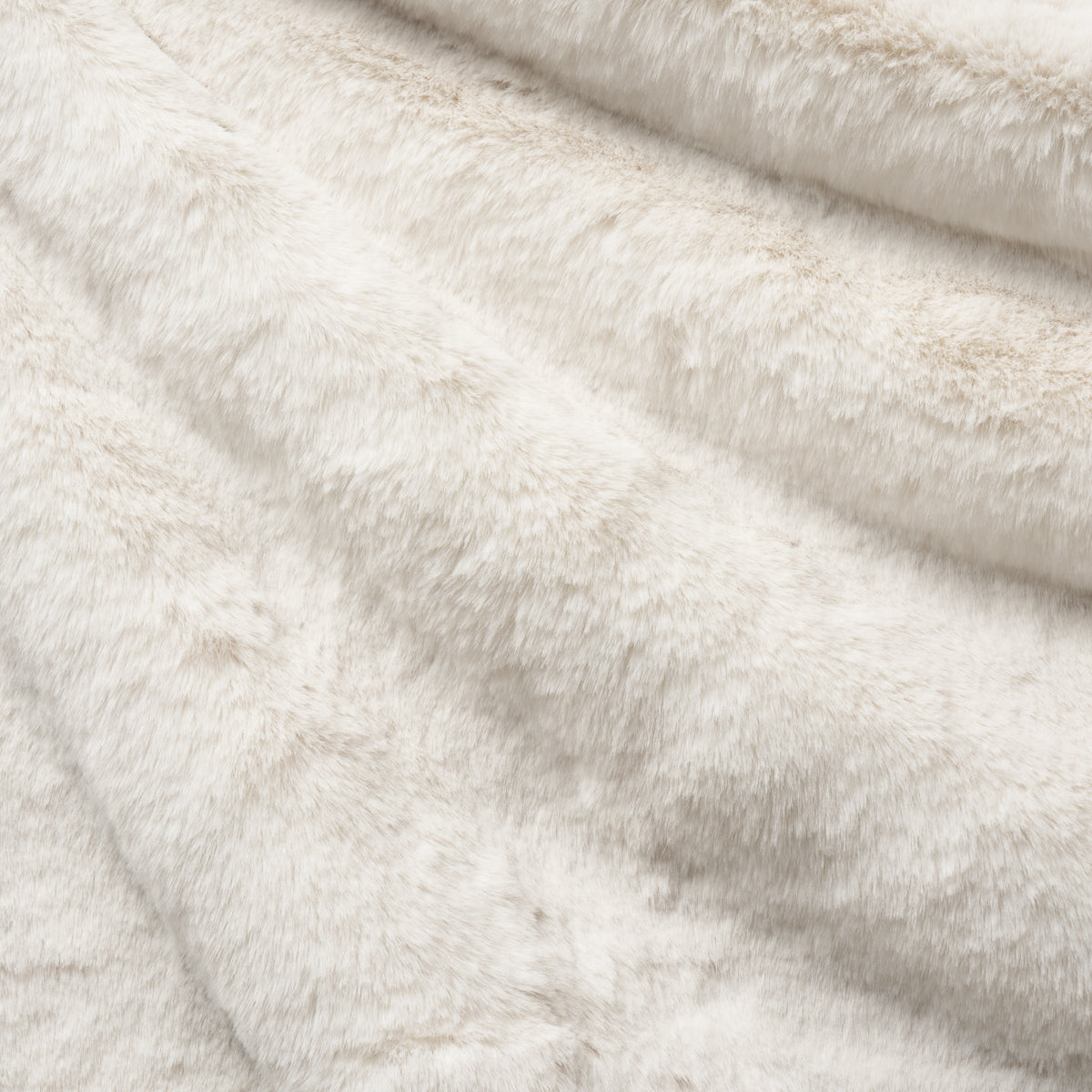 Purchase 85362 | Timberline Faux Fur, Ivory - Schumacher Fabric