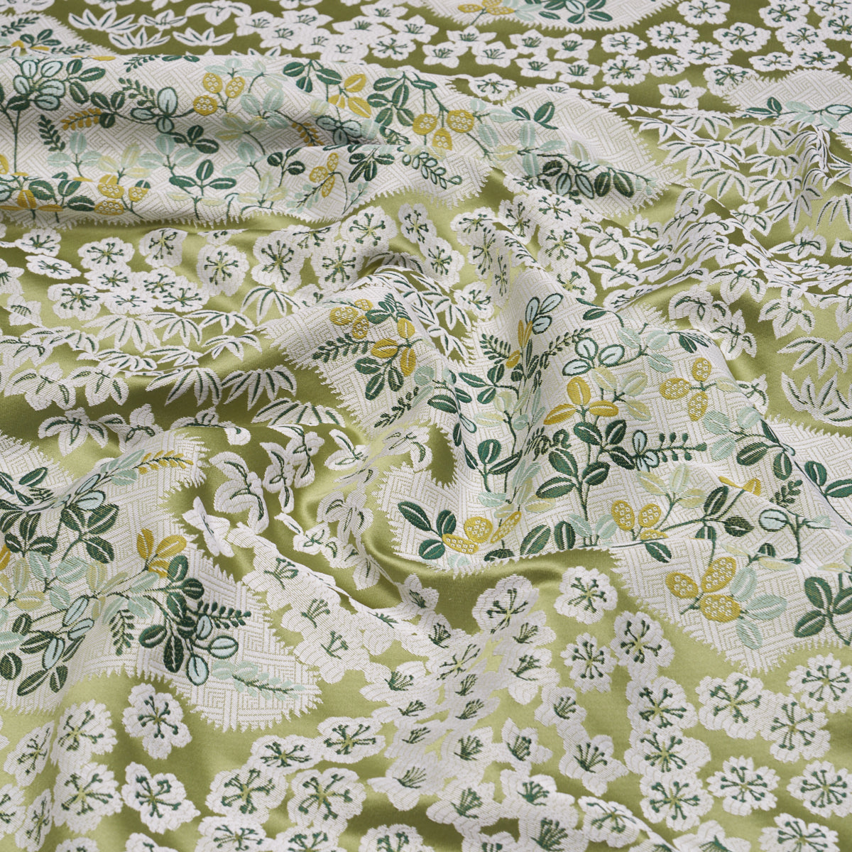 Purchase 85640 | Lorene, Leaf - Schumacher Fabric