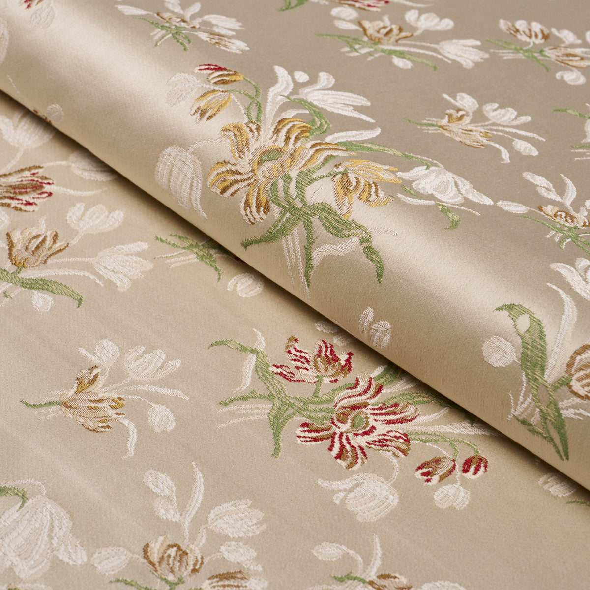 Purchase 85820 | Spitalfields Bouquet, Alabaster - Schumacher Fabric