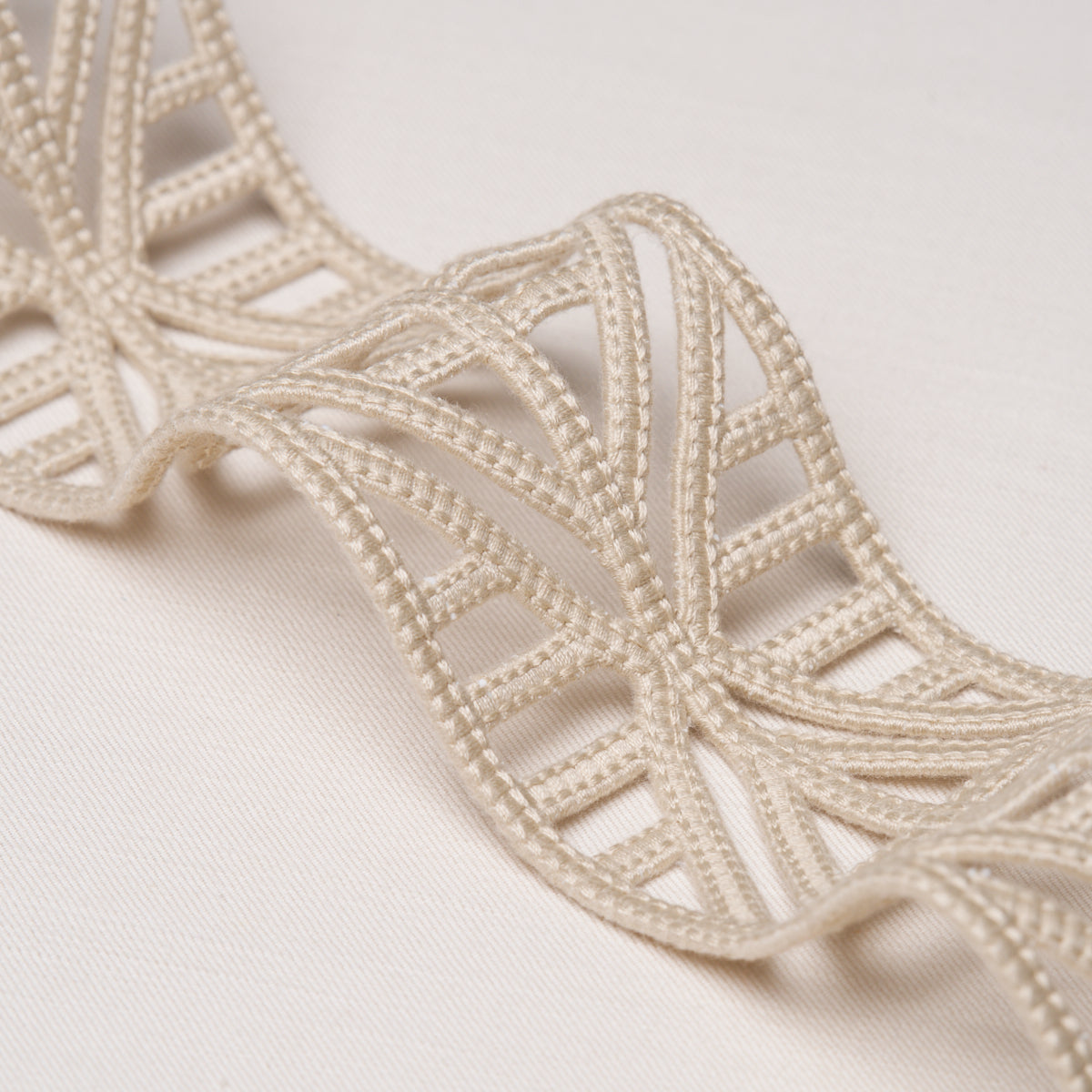 Purchase 86280 | Diamond Lattice, Taupe - Schumacher Trim