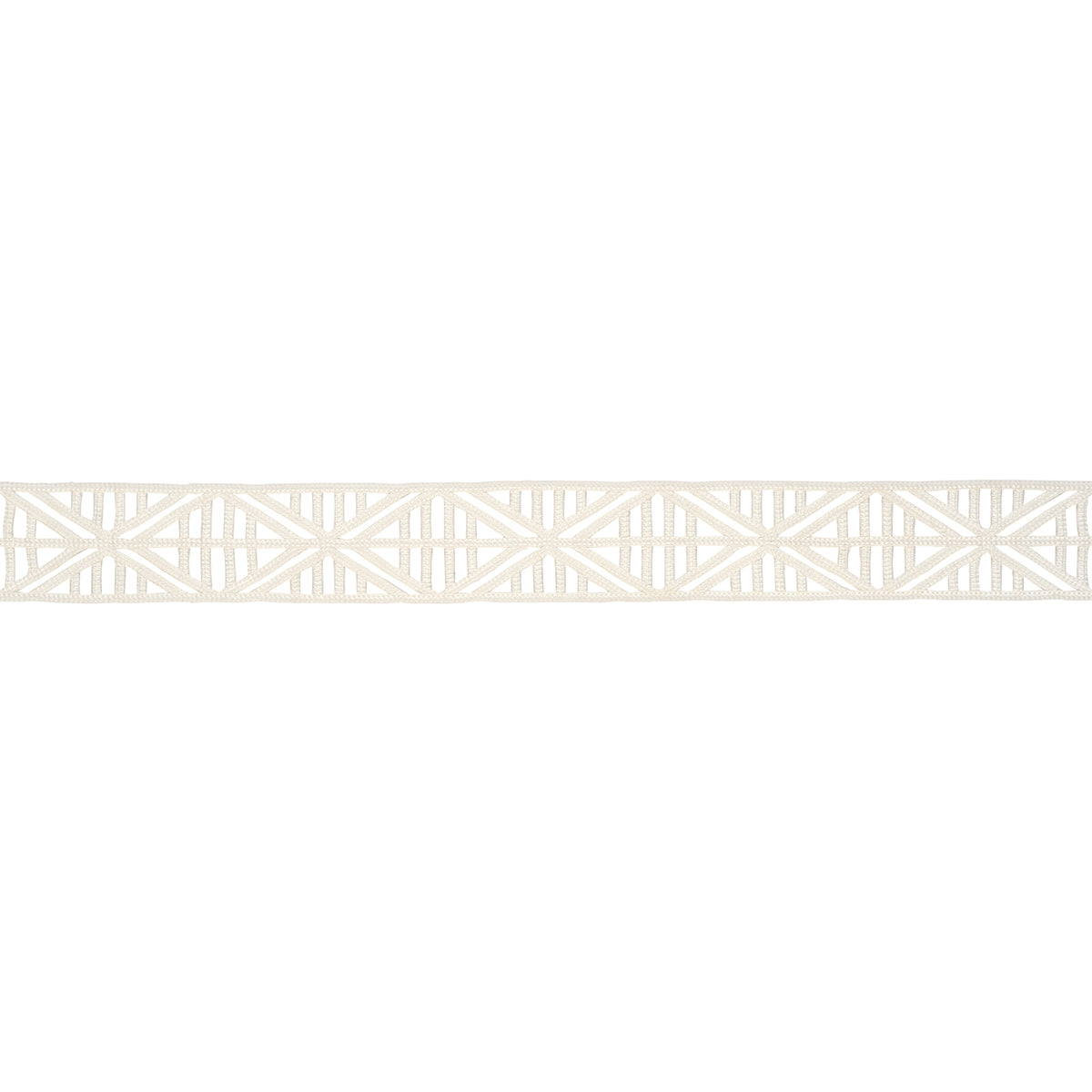 Purchase 86281 | Diamond Lattice, Ivory - Schumacher Trim