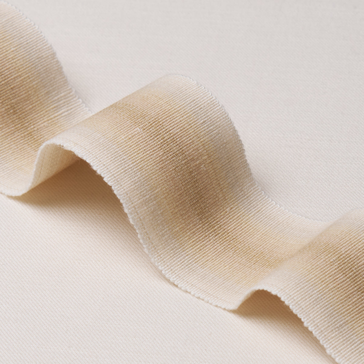 Purchase 86351 | Sunset Tape Narrow, Ivory - Schumacher Trim