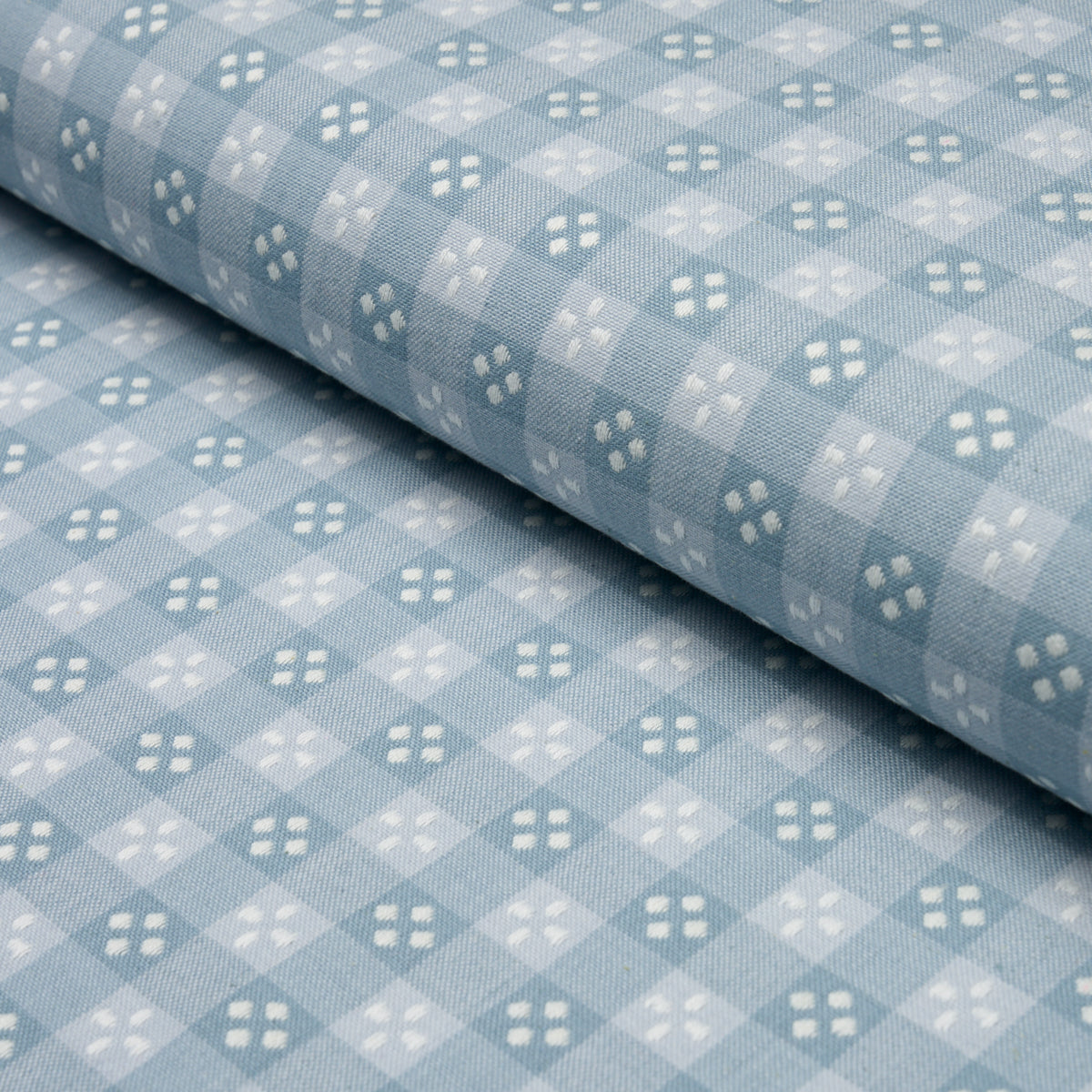 Purchase 87132 | Kit Plaid, Sky - Schumacher Fabric