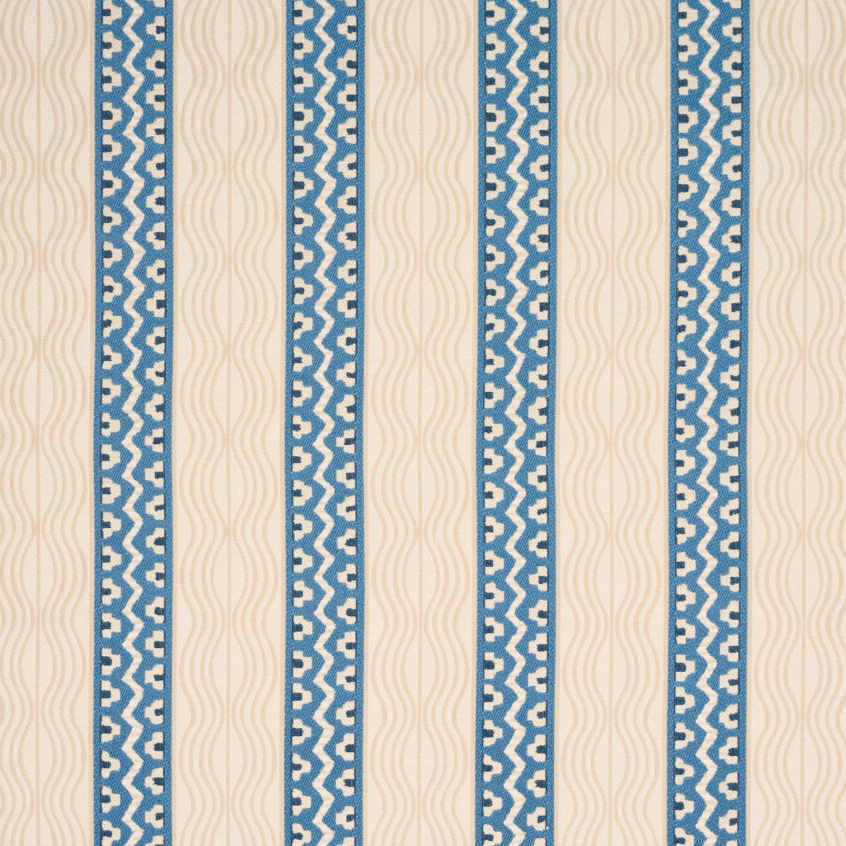 Purchase 87450 | Crème Anglaise, English Cream/Denim Blue - Schumacher Fabric