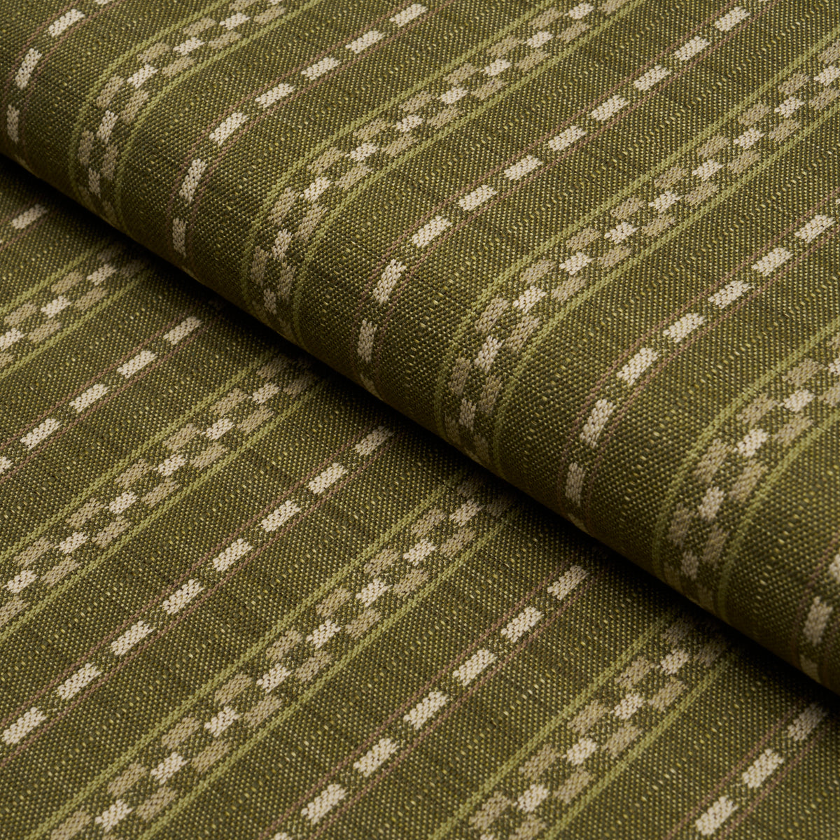 Purchase 88662 | Rowan Performance, Leaf - Schumacher Fabric