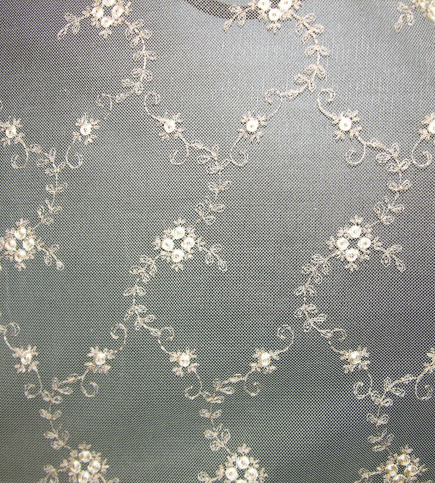 Purchase Old World Weavers Fabric Pattern# AU 41648075, Florinette Sheer Froth 1