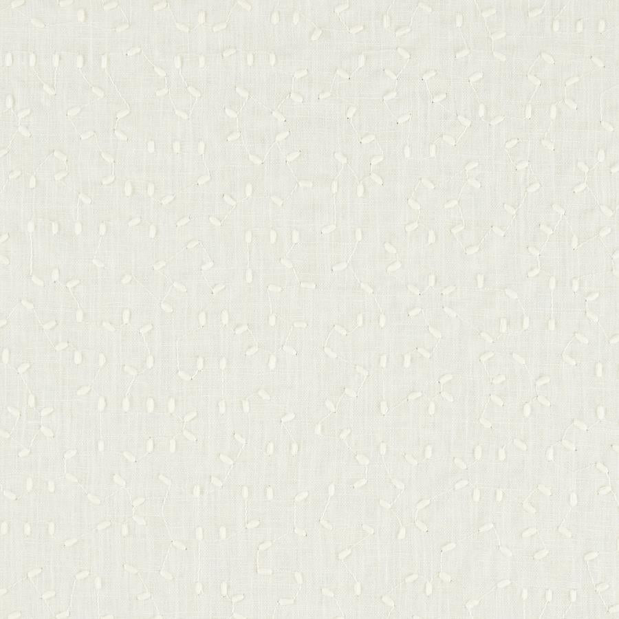 Select F1121/04 Bibury by Clarke And Clarke Fabric