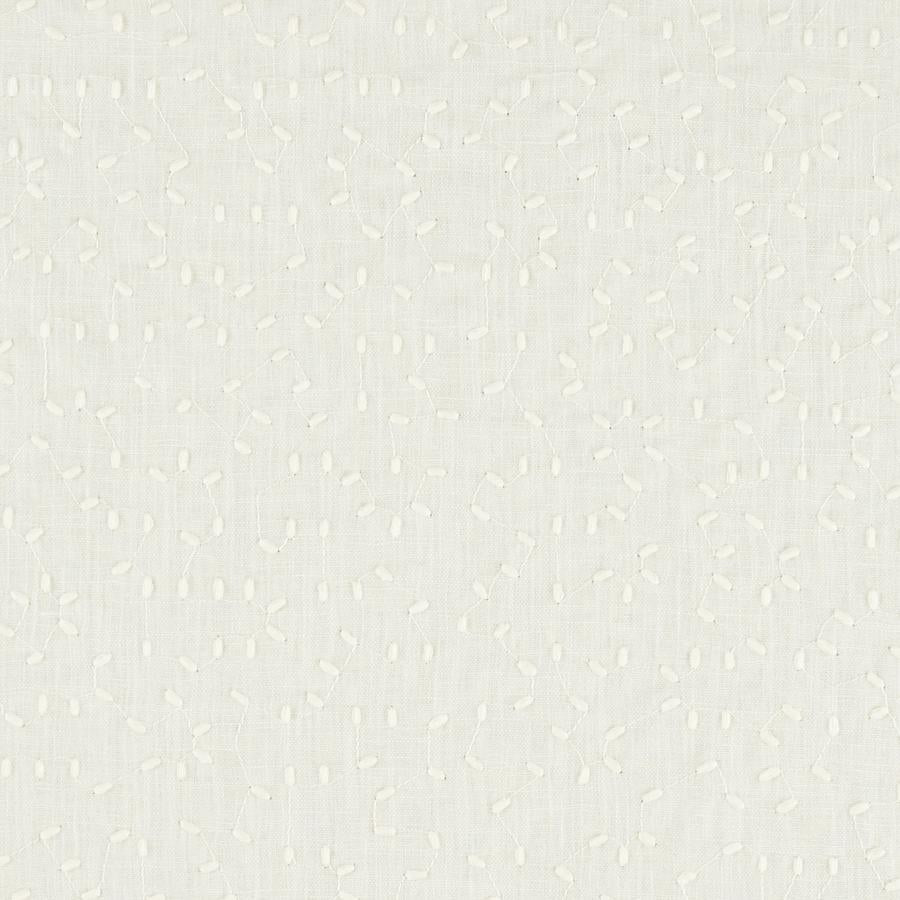 Sample F1121/04 Bibury Clarke And Clarke Fabric