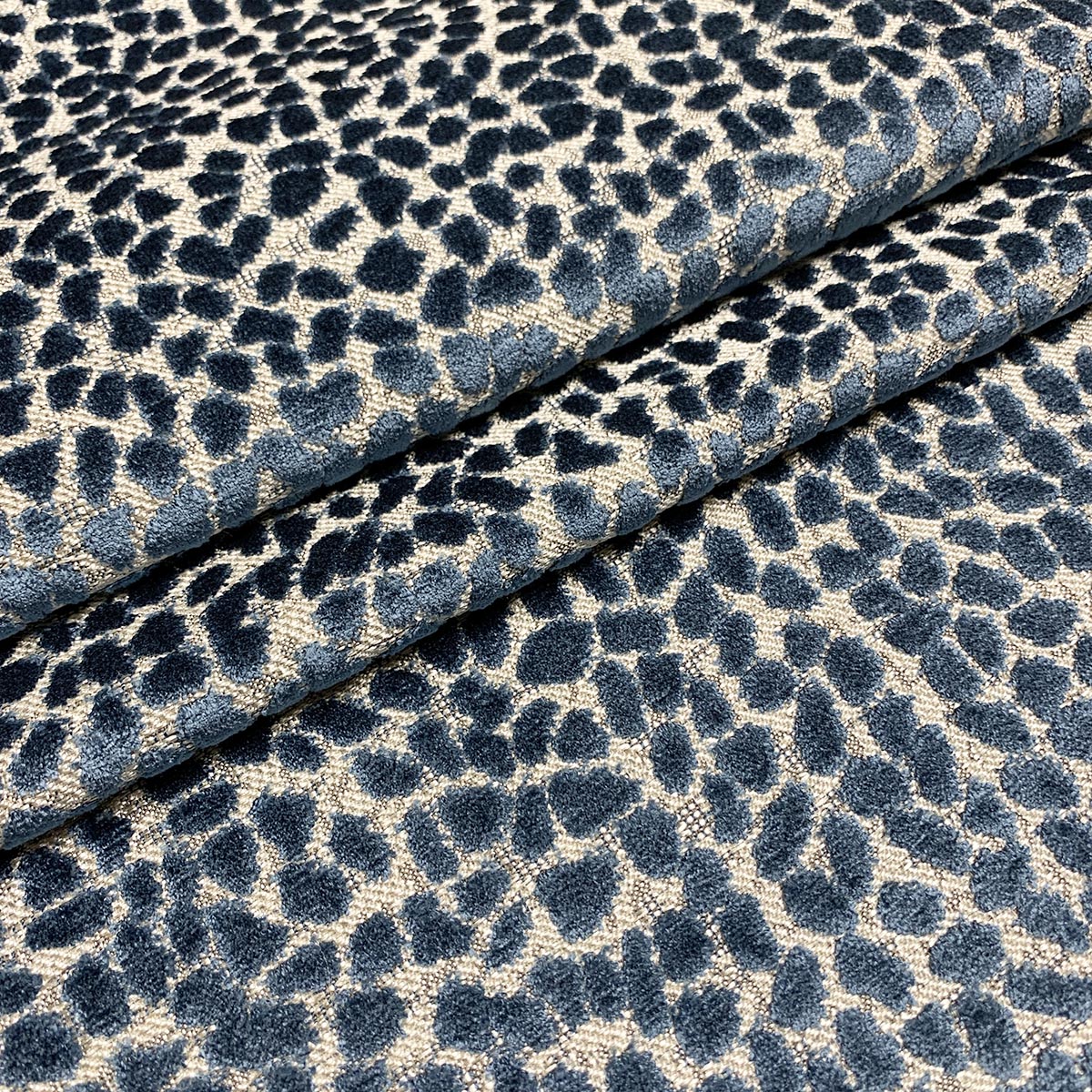 Purchase Mag Fabric Pattern number 10676 Gems Royal Fabric