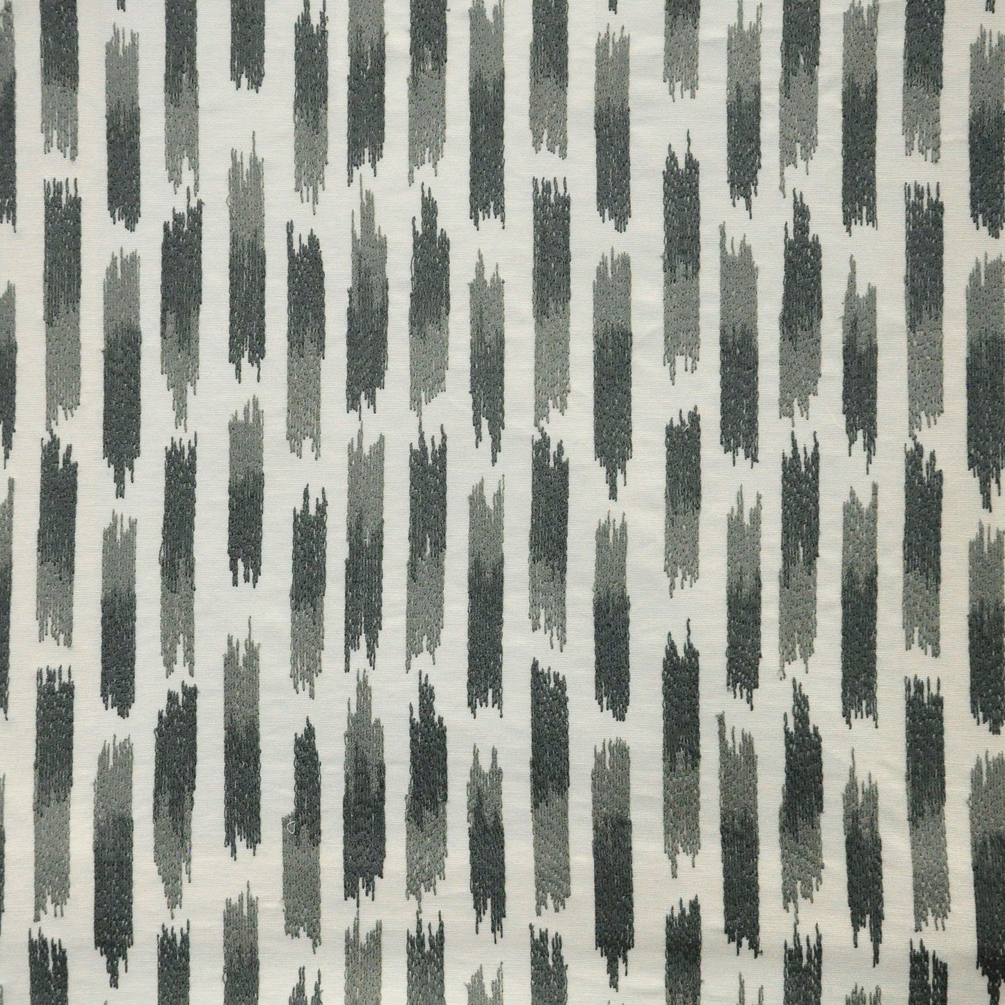 Islington | # 112 Thunder - Maxwell Fabric