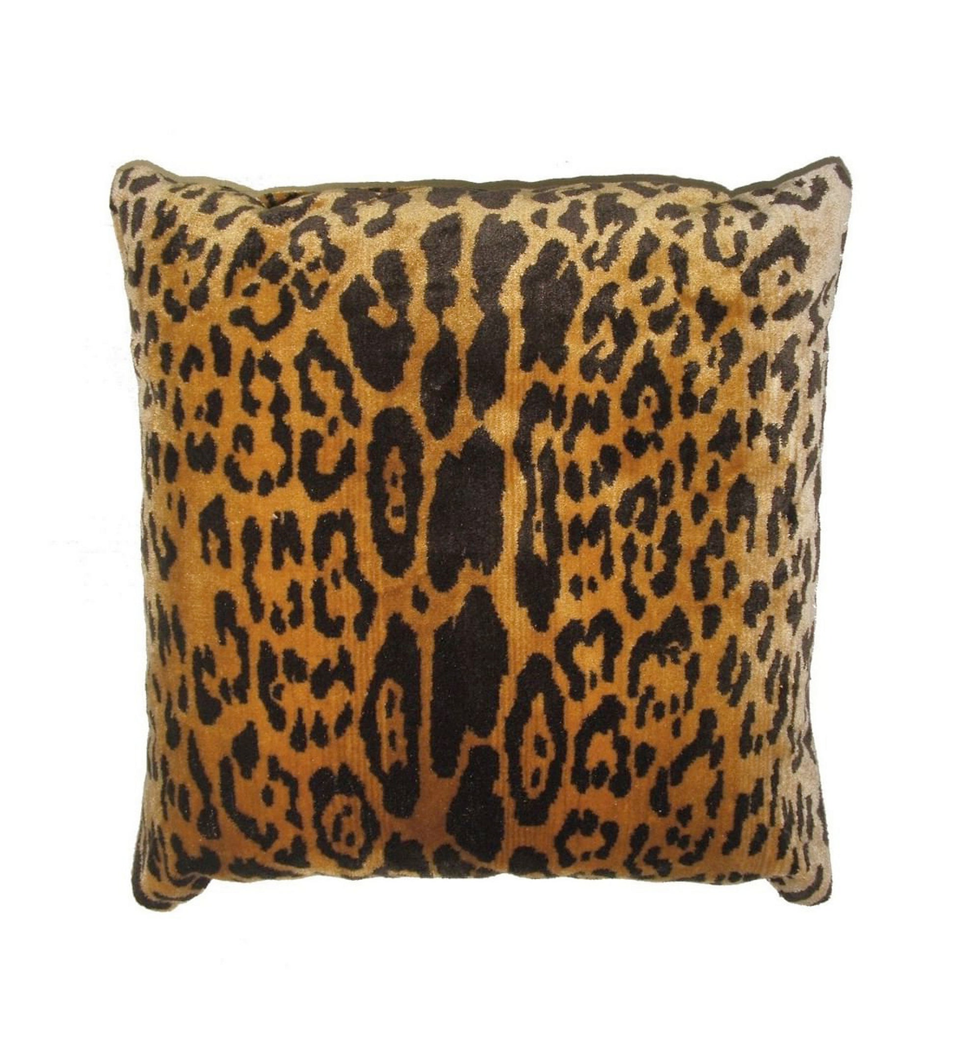 Purchase Old World Weavers Fabric Product K0 00013352, Leopard - Silk - Handwoven Black On Gold 2