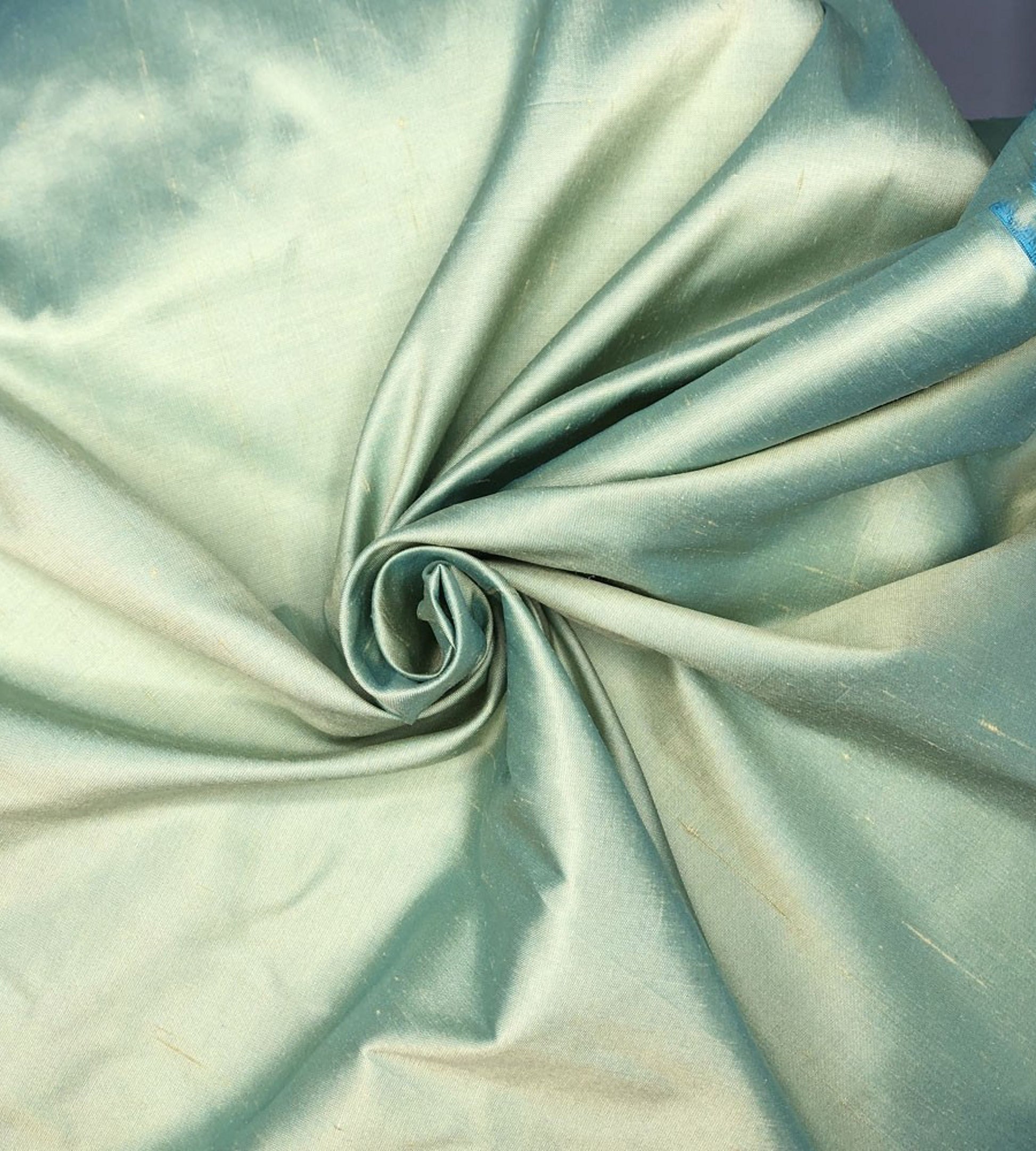 Purchase Old World Weavers Fabric SKU LB 0016214C, Dupioni Solids Mint 2