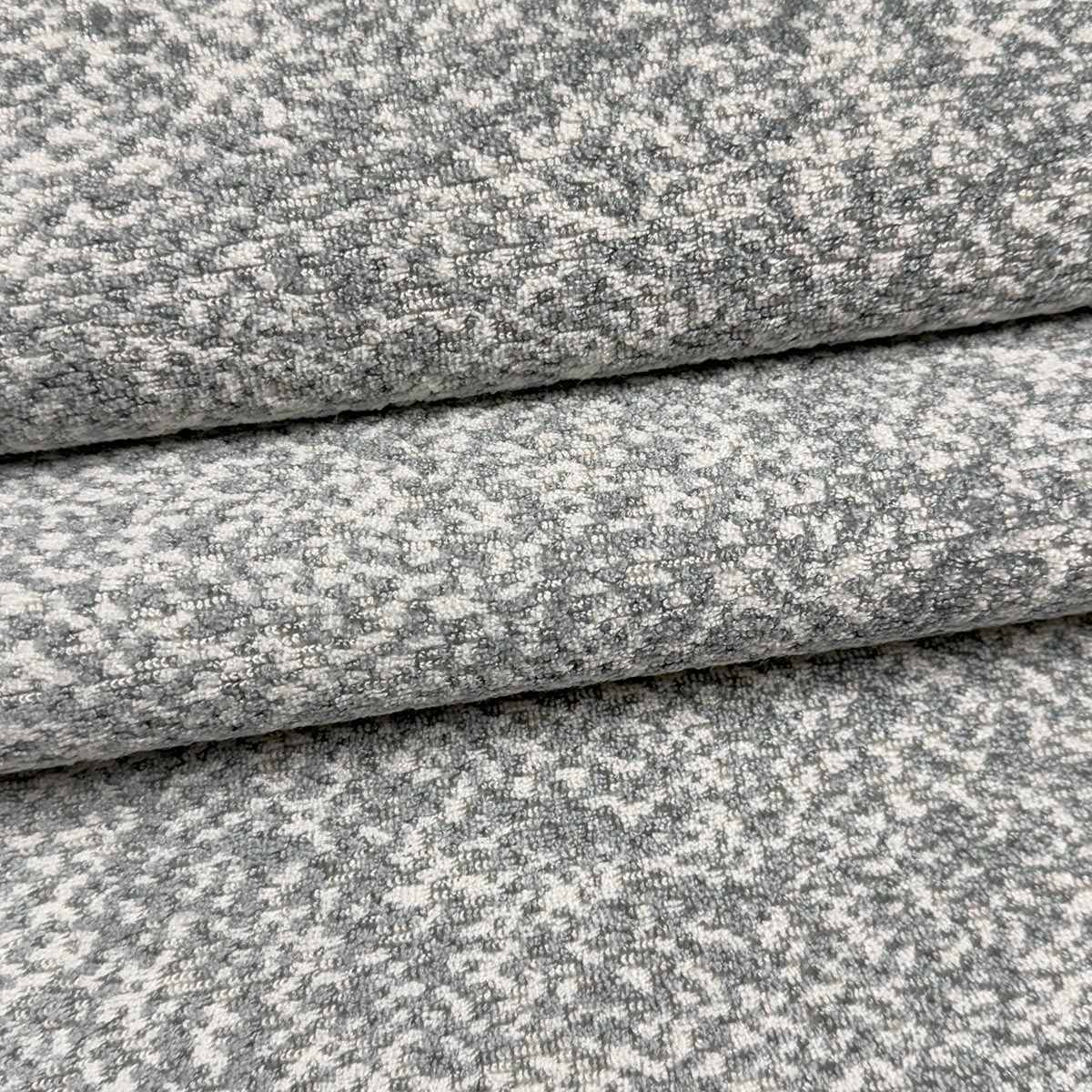 Purchase Mag Fabric Pattern# 12301 pattern name Pitta Frost