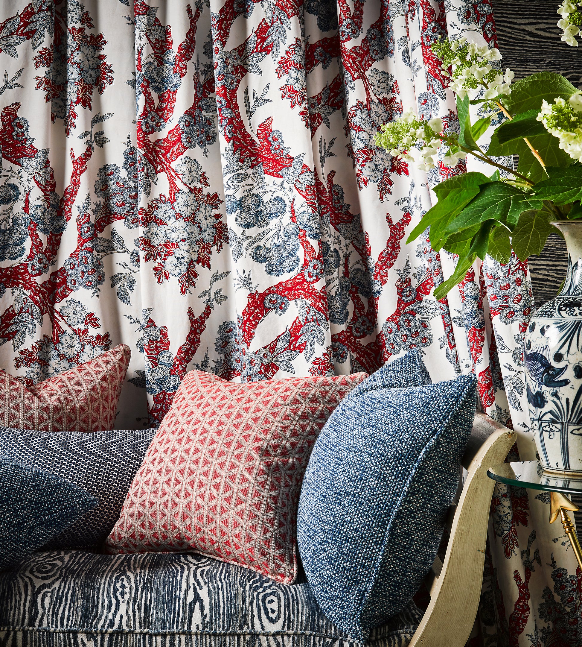 Purchase Old World Weavers Fabric Item R7 00030588, Torrs Pimento 2