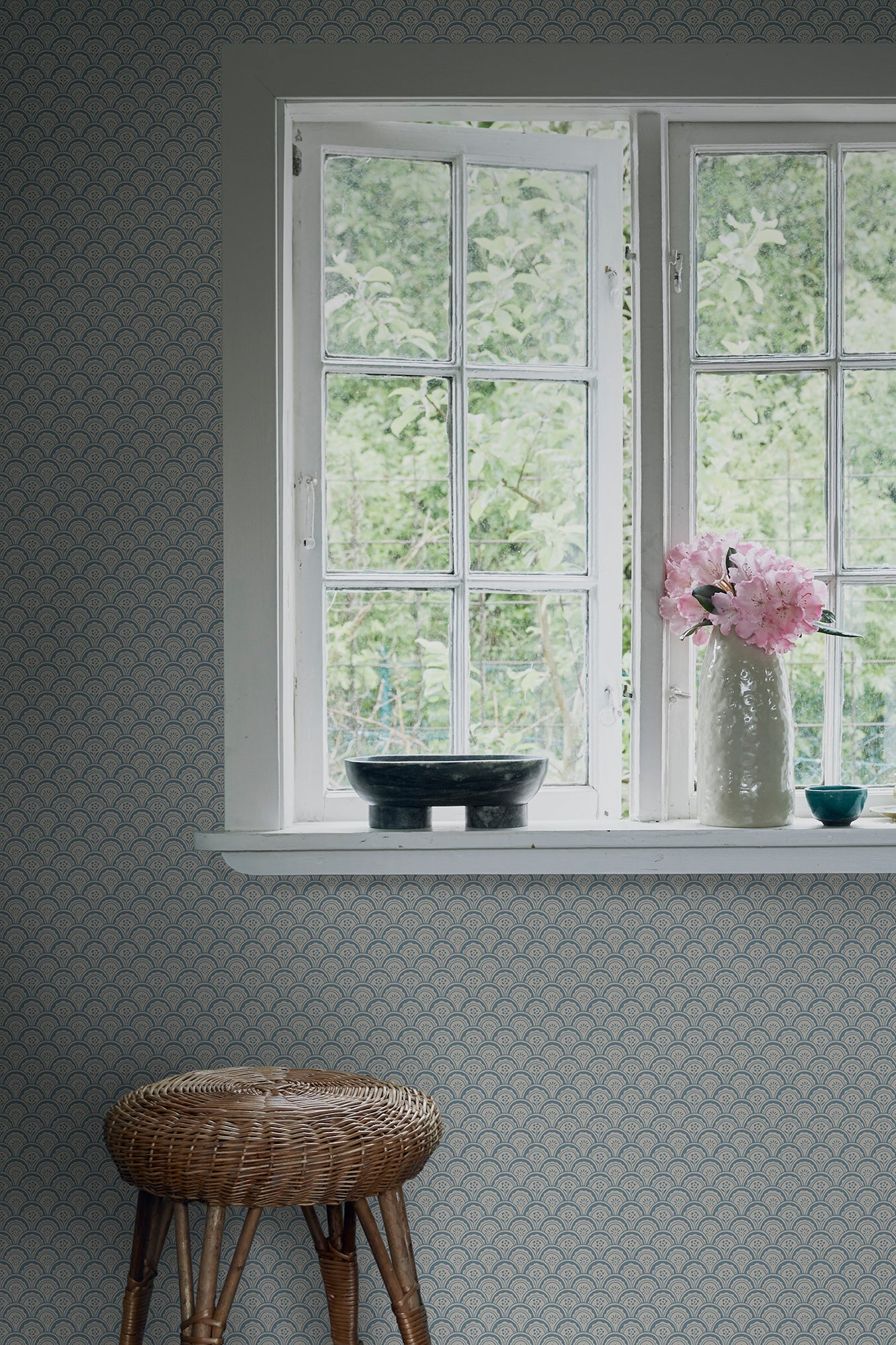 Purchase Sandberg Wallpaper Pattern# 2028-06-21 pattern name Beata color name Misty Blue. 