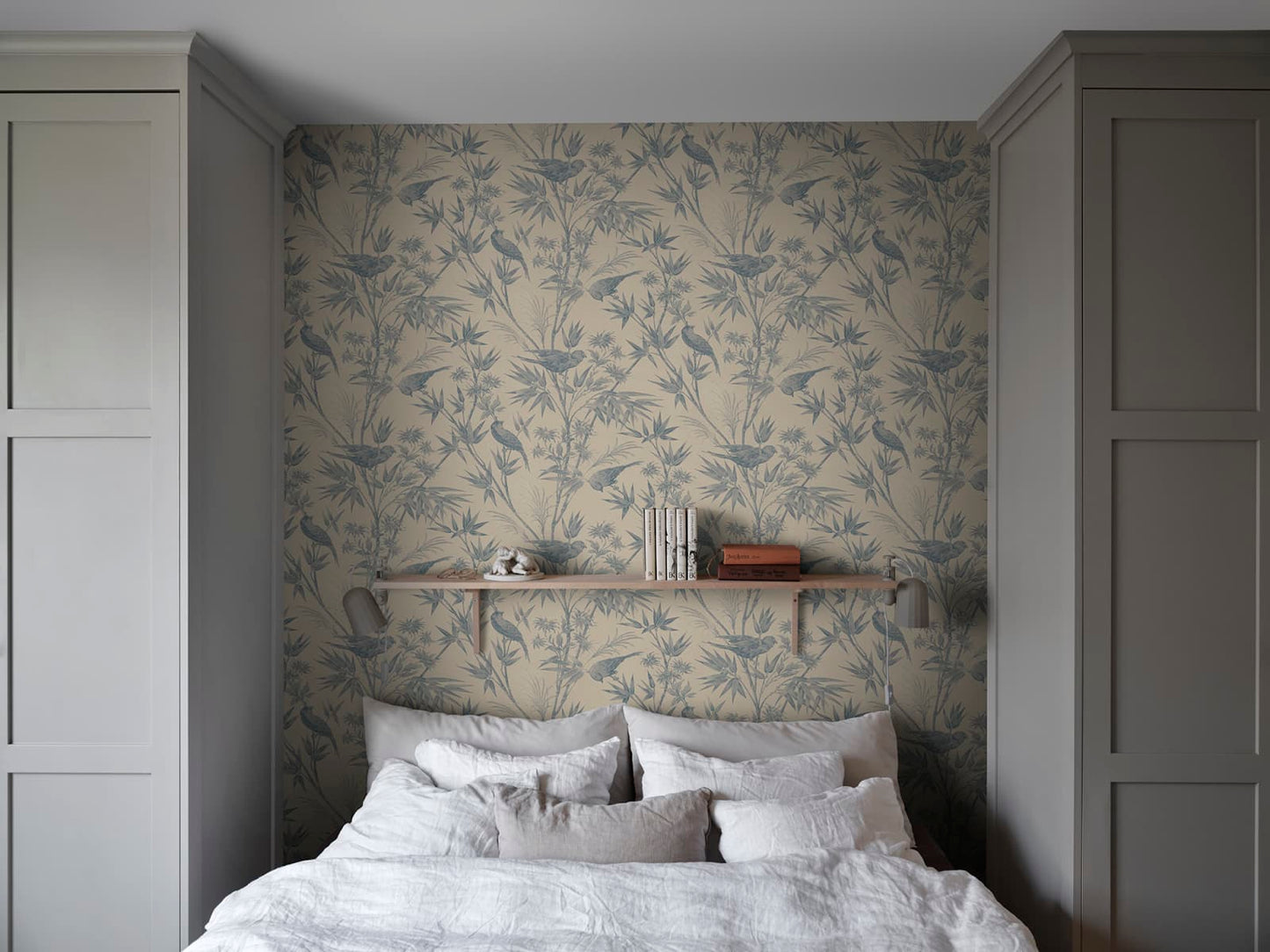 Sandberg Wallpaper pattern name & color Celeste, Indigo Blue from the collection Familjen. 