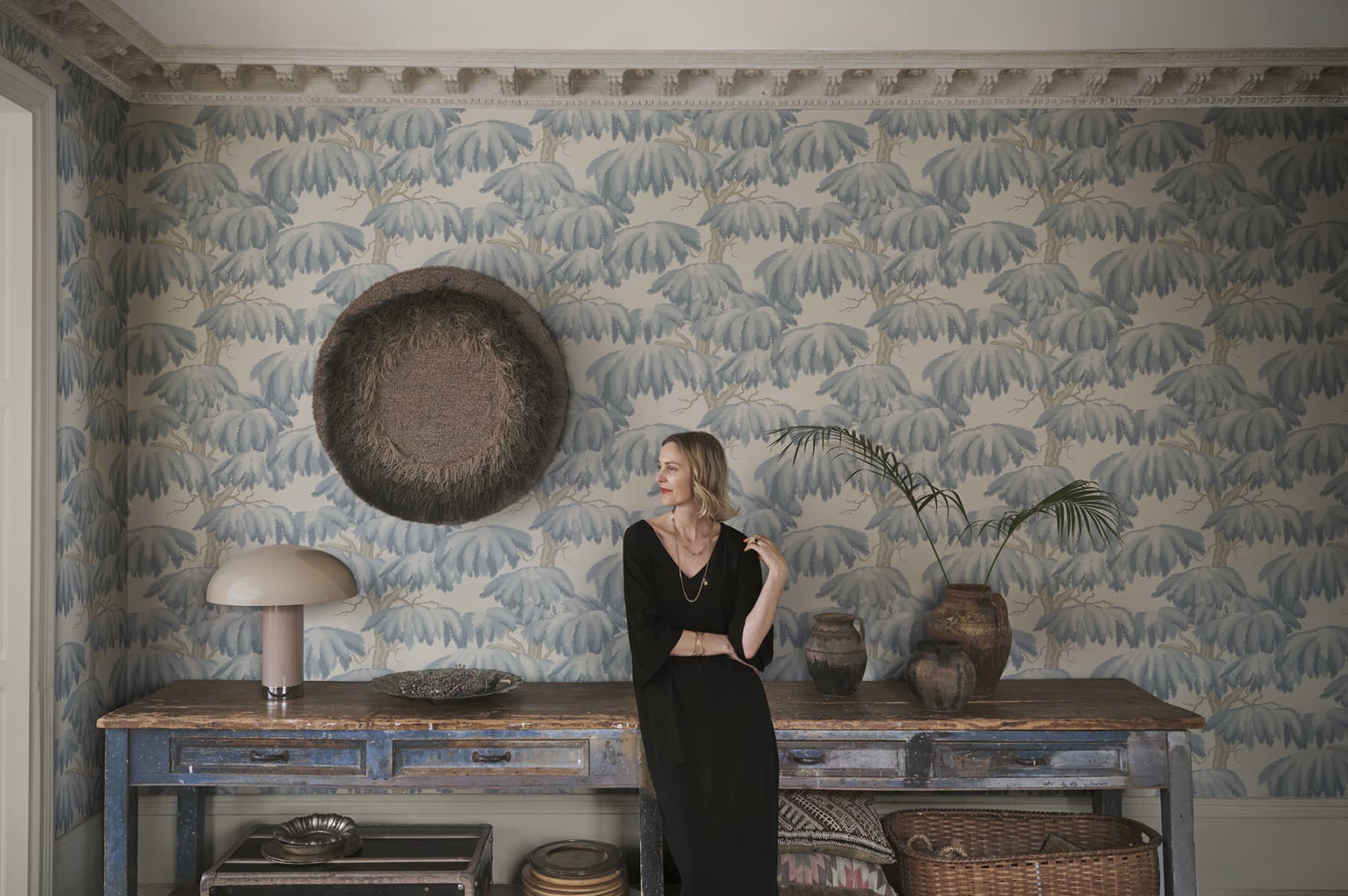 Sandberg Wallpaper pattern name & color Alba, Light Blue from the collection Villa Como. 