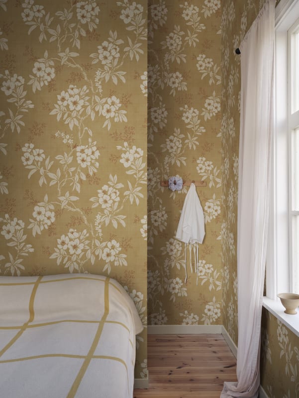 Sandberg Mural pattern name & color Vera, Yellow from the collection Sandberg Heritage. 