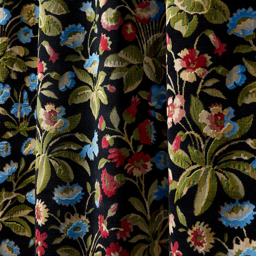 Purchase Scalamandre Fabric Pattern number SC 000127328, Millefleur Velvet Jet Meadow 1