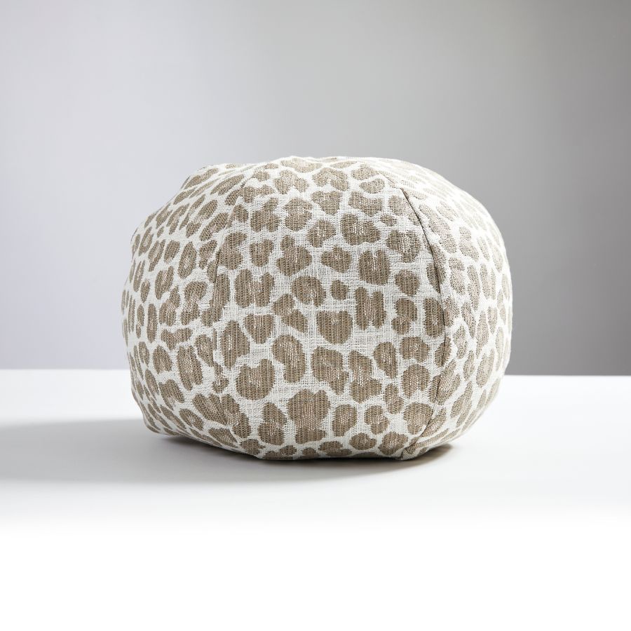 Purchase SCSBENGPILL0001 Backyard Bengal Outdoor, Limestone - Scalamandre Pillows