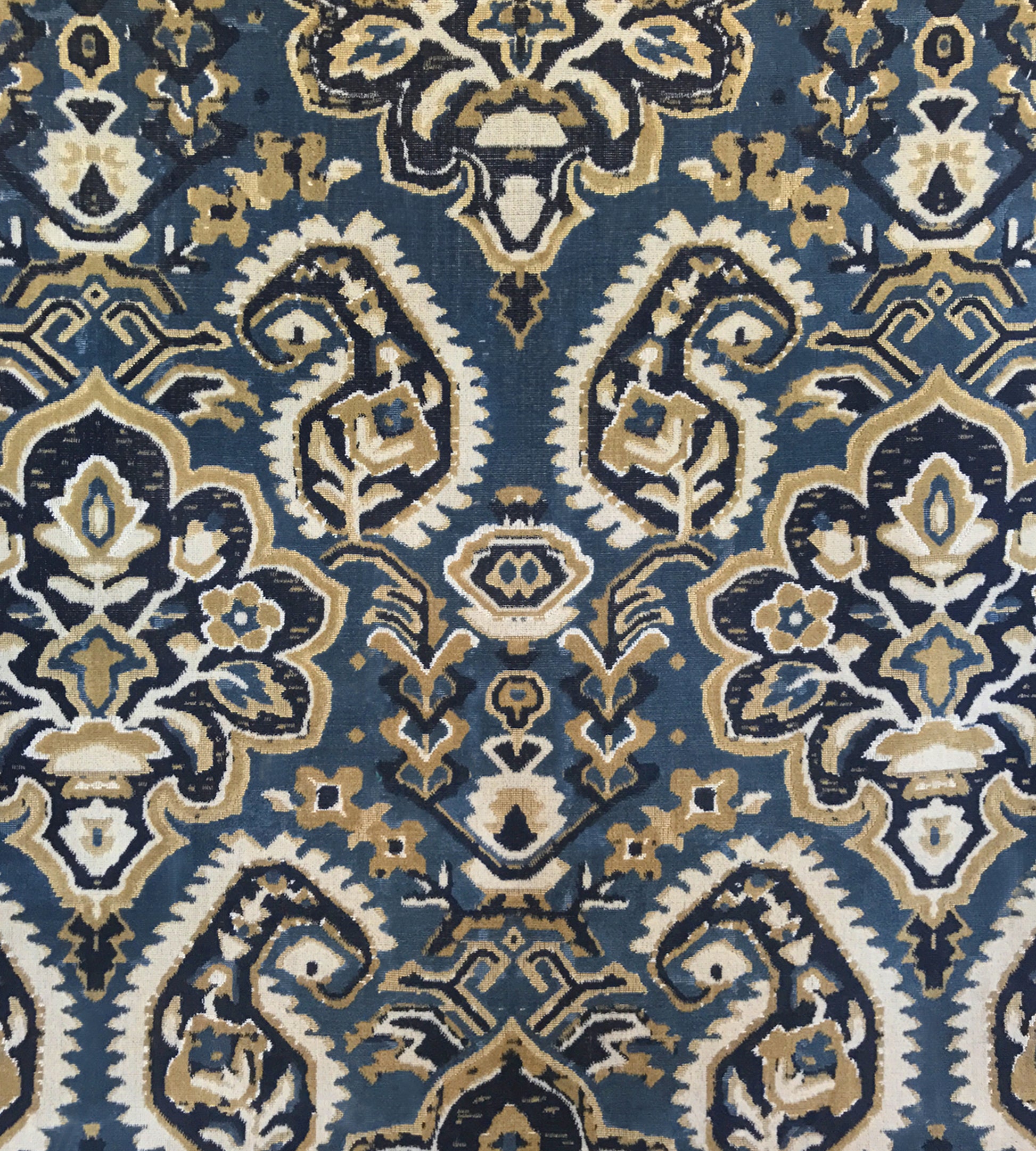 Purchase Scalamandre Fabric SKU# SC 000227171, Oushak Linen Velvet Indigo 1
