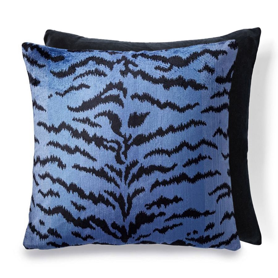 Purchase SCATIGRPILL0004 Tigre/Velvet, Blues & Black / Black - Scalamandre Pillows