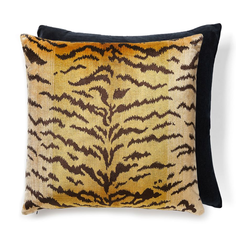 Purchase SCATIGRPILL0007 Tigre/Velvet, Ivory, Gold & Black / Black - Scalamandre Pillows