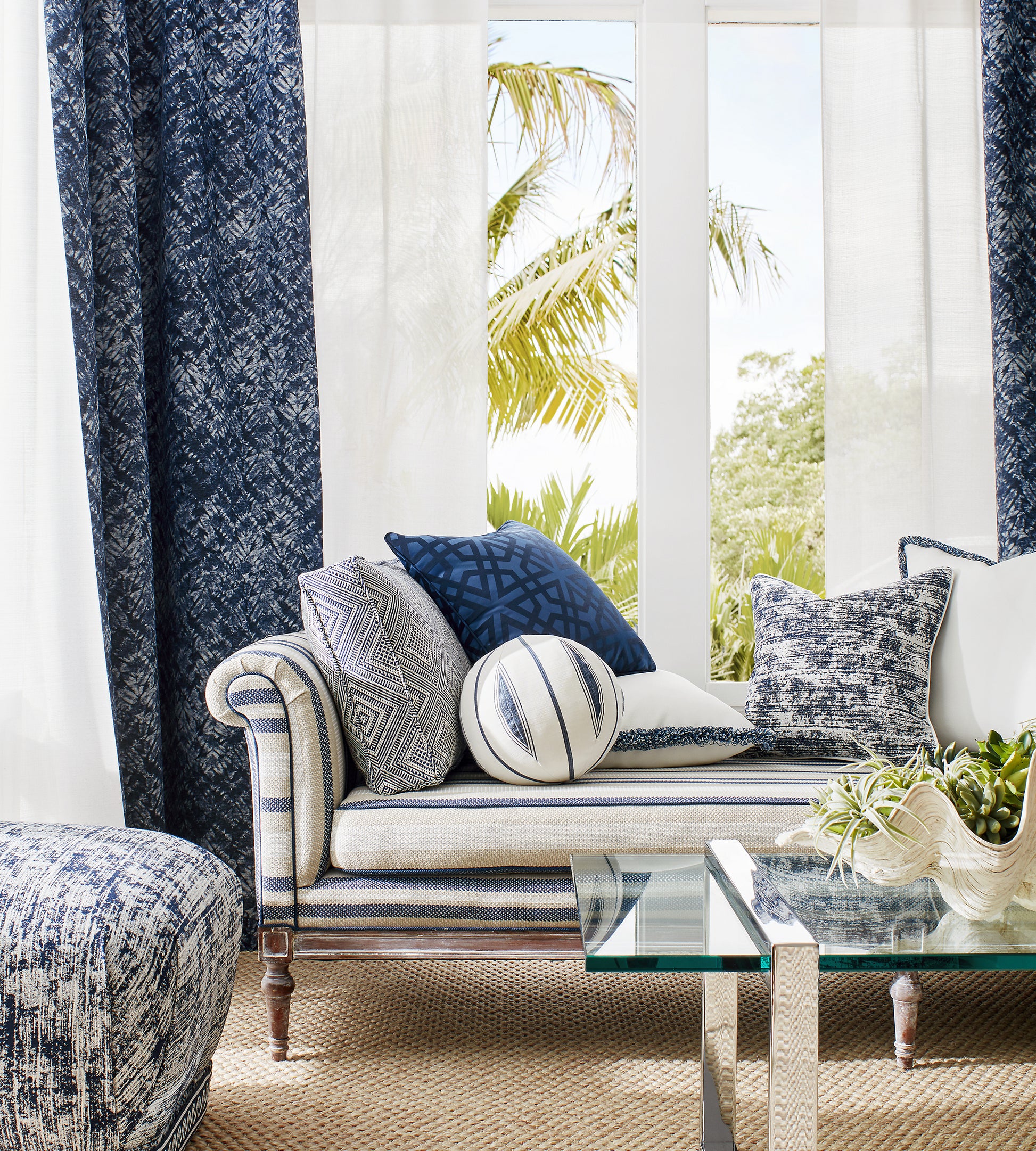 Purchase Scalamandre Fabric Pattern SC 000427198, Lisbon Weave Indigo 5