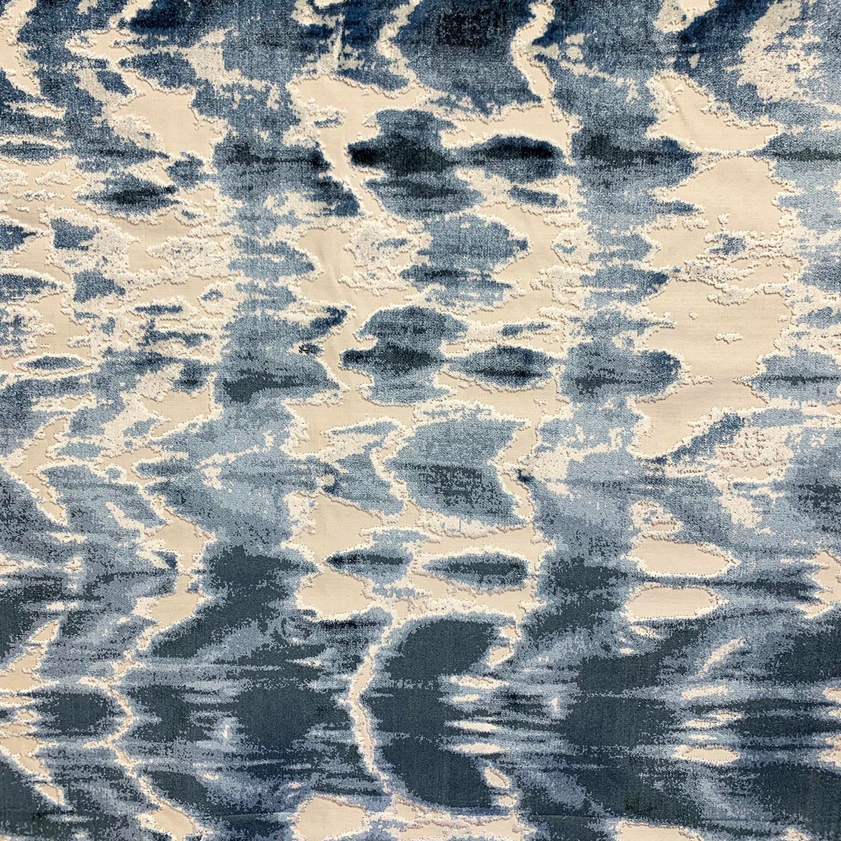 Save 10245 Shibori Bluemoon Blue Magnolia Fabric