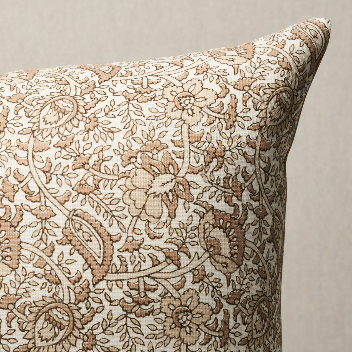 Purchase So18071202 | Daisy I/O Pillow, Neutral - Schumacher Pillows