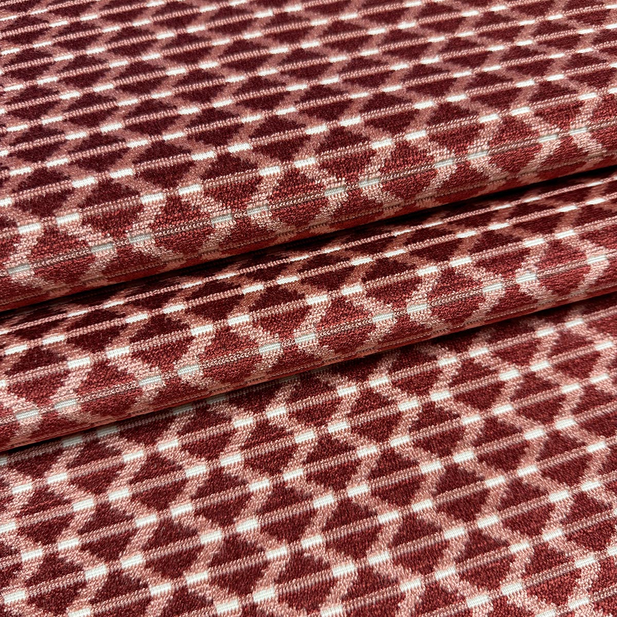 Purchase Mag Fabric SKU 11853 pattern name Sorbus Berry