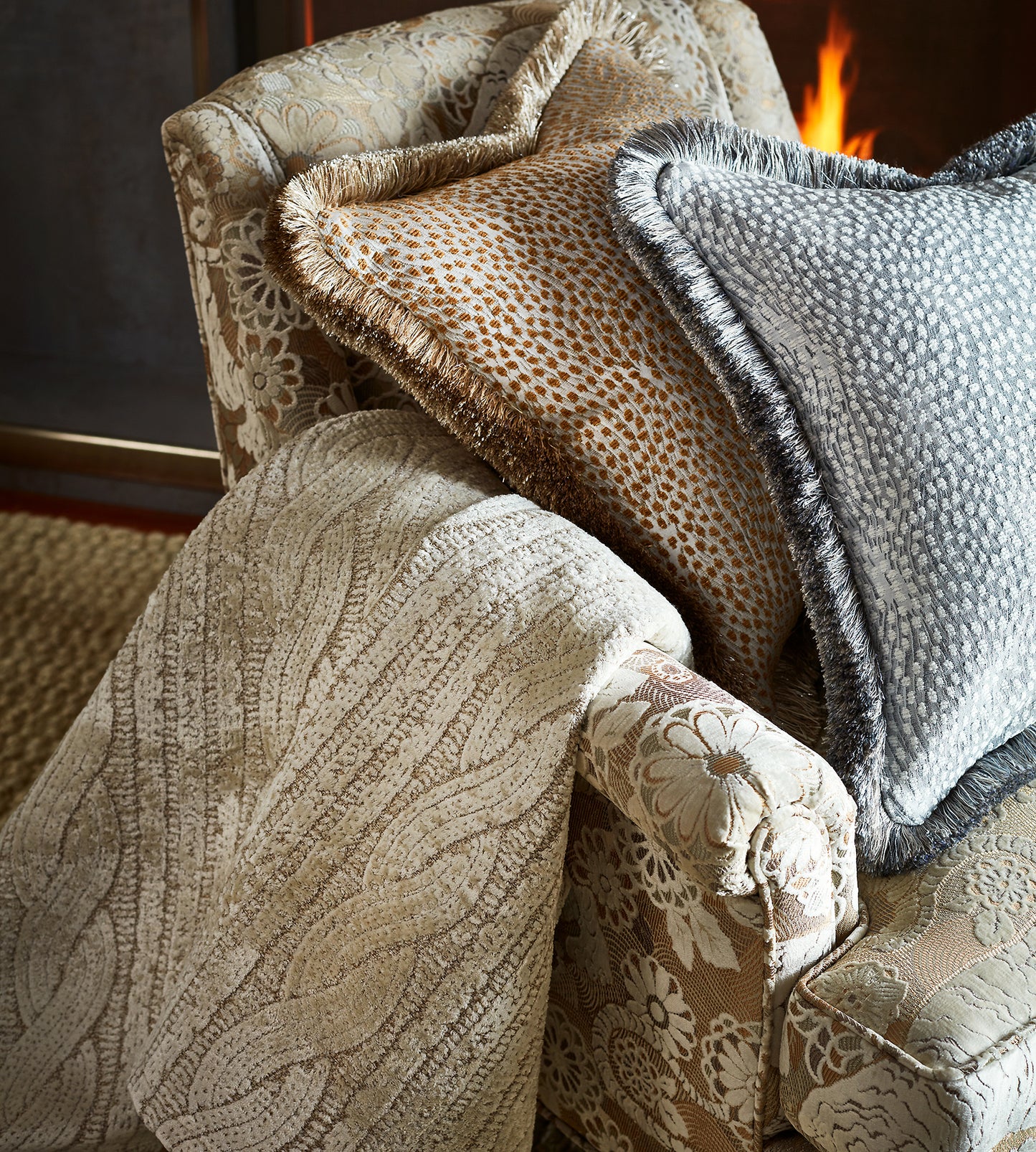 Purchase Old World Weavers Fabric Product# T1 00013962, Sweater Snow 5