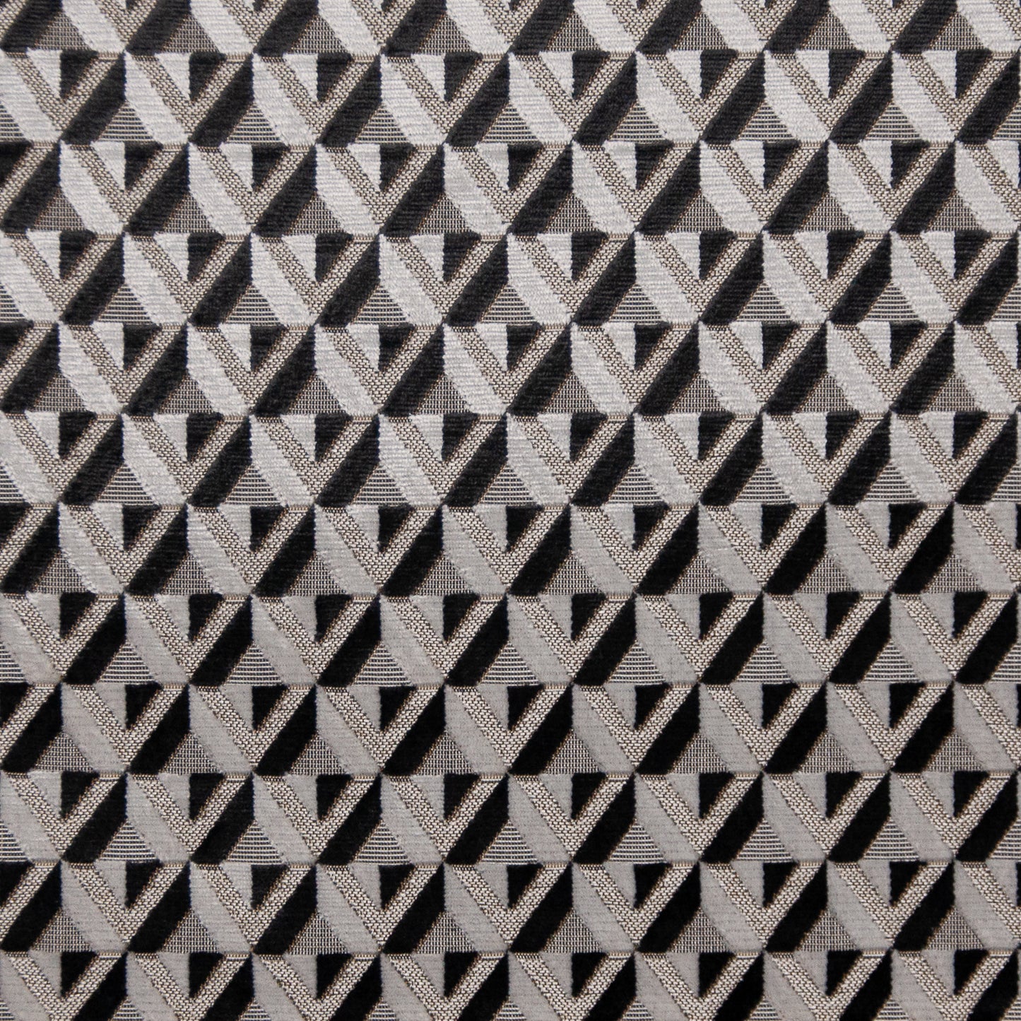 Vinovo 618 Tuxedo - Maxwell Fabric