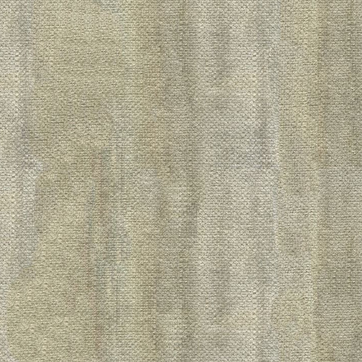 Looking 34069.11.0 Dreamy Plush Grey Mist Solids/Plain Cloth Grey Kravet Couture Fabric